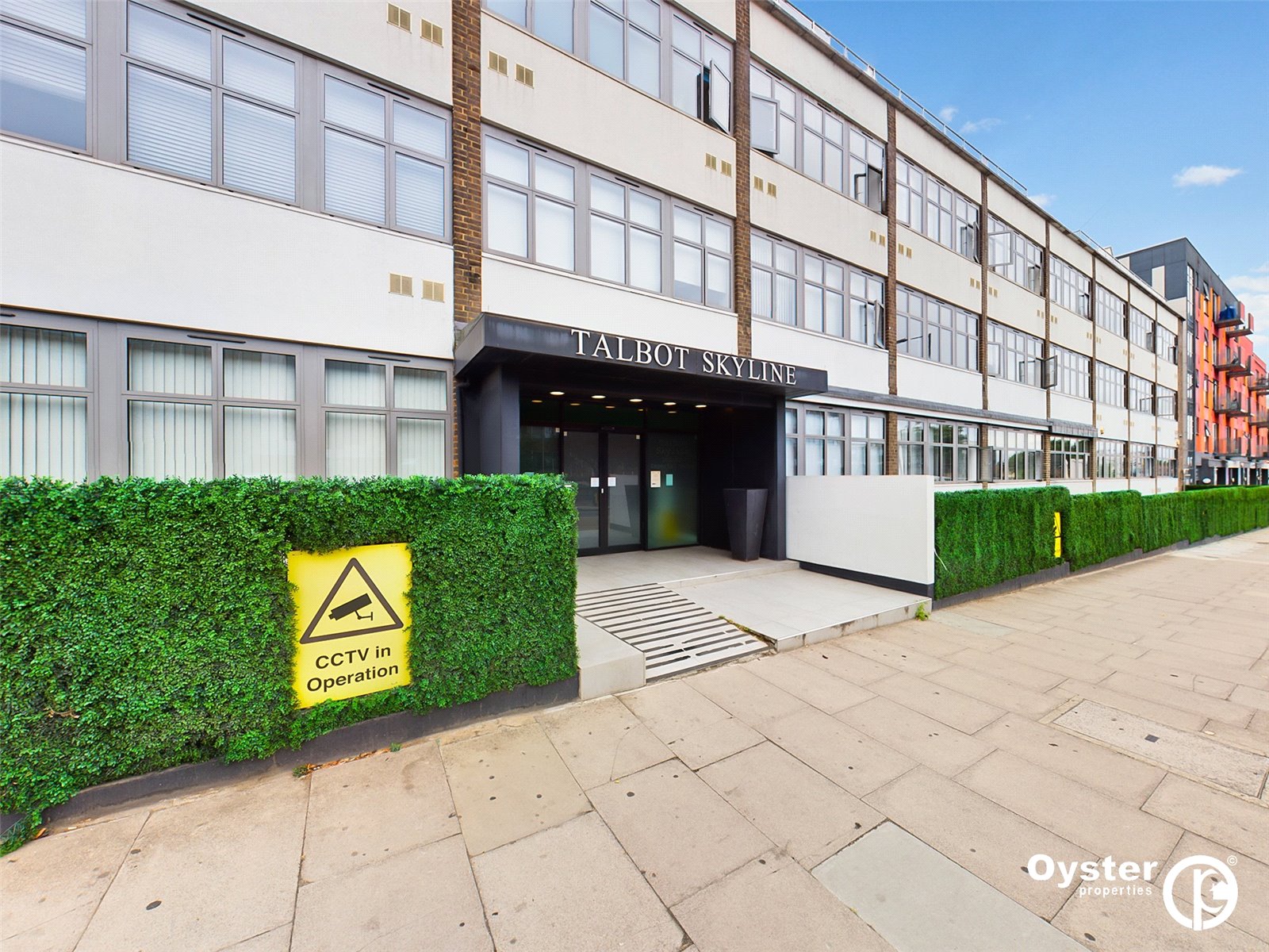 1 bed Studio flat, Imperial Drive, Harrow, HA2