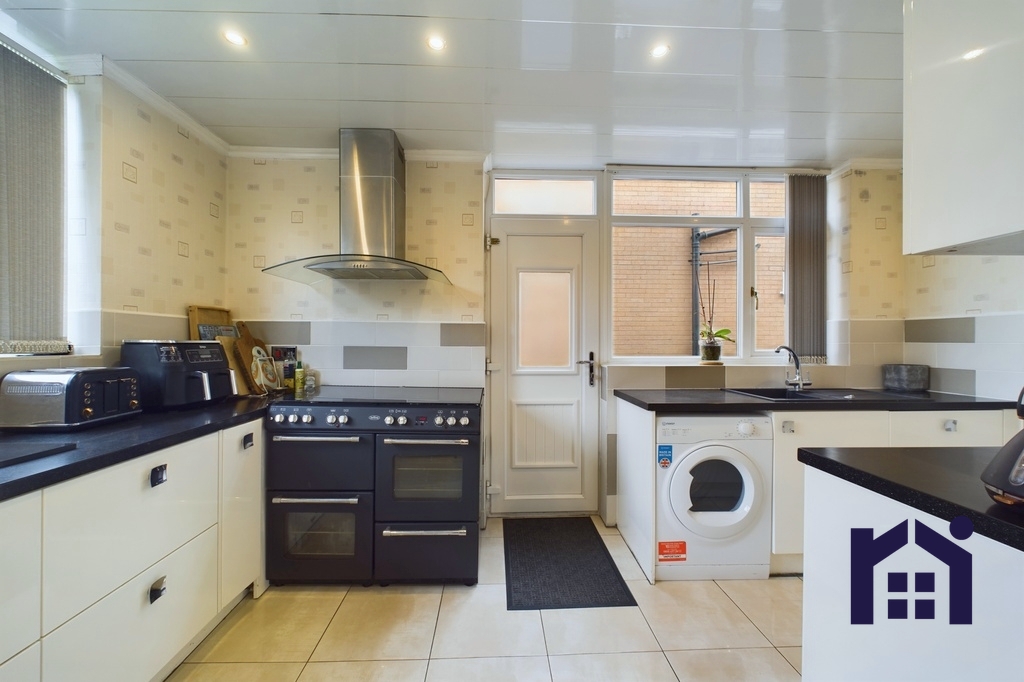 Shawbrook Close, Euxton, PR7 6JY Street