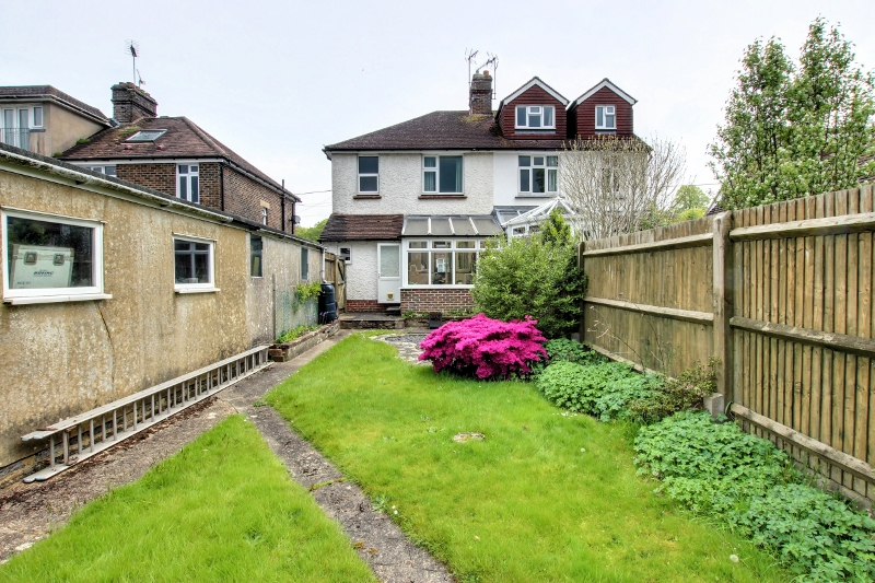 Dellney Avenue, Haywards Heath, RH16 Street