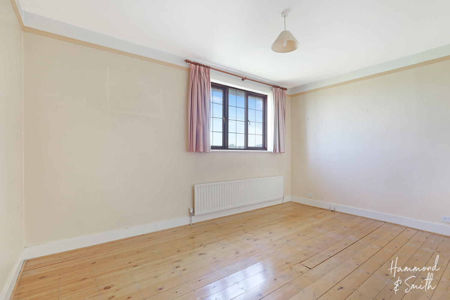 Lindsey Street, Epping, CM16 Street