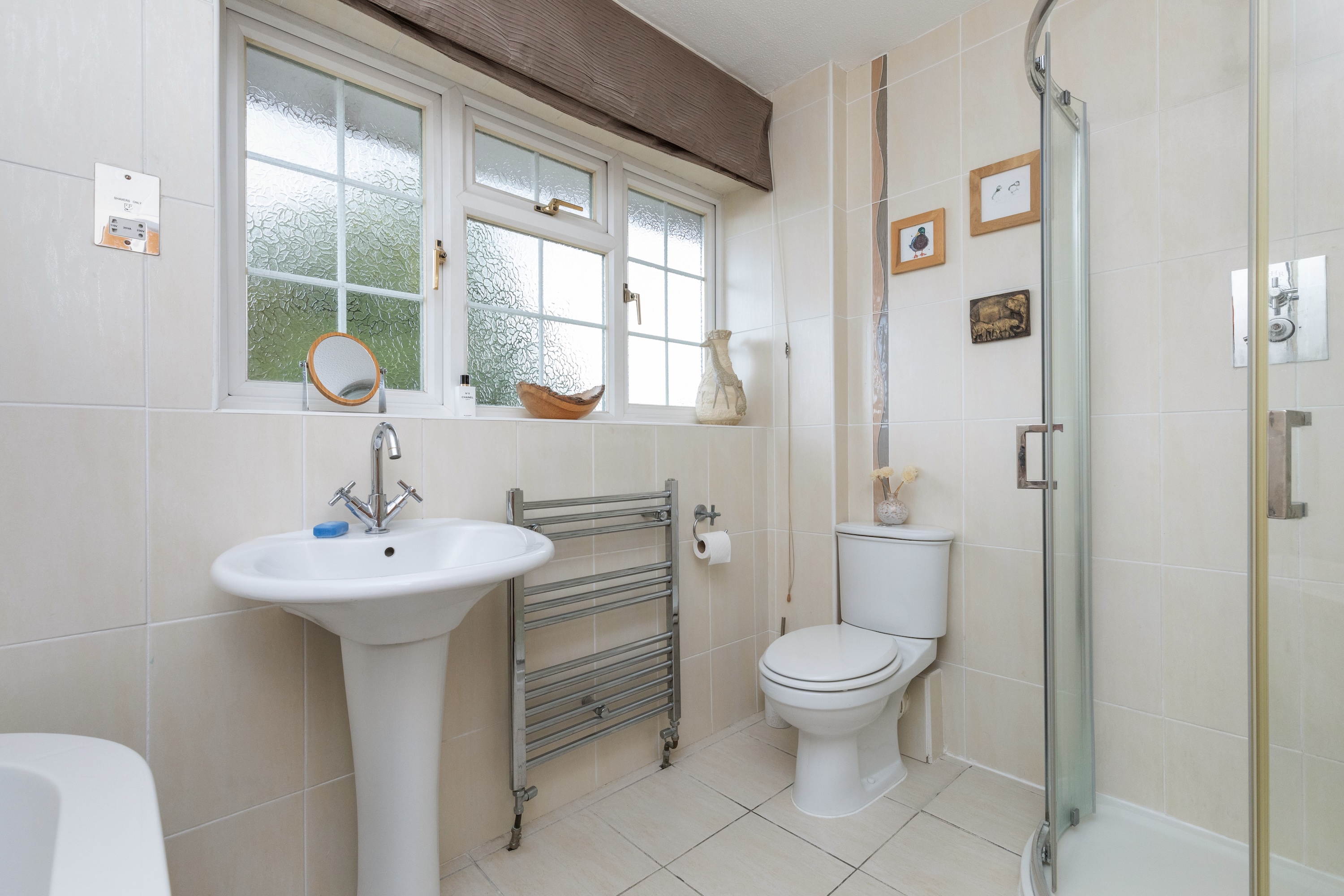 Woodland Close, Horsham, RH13 Street