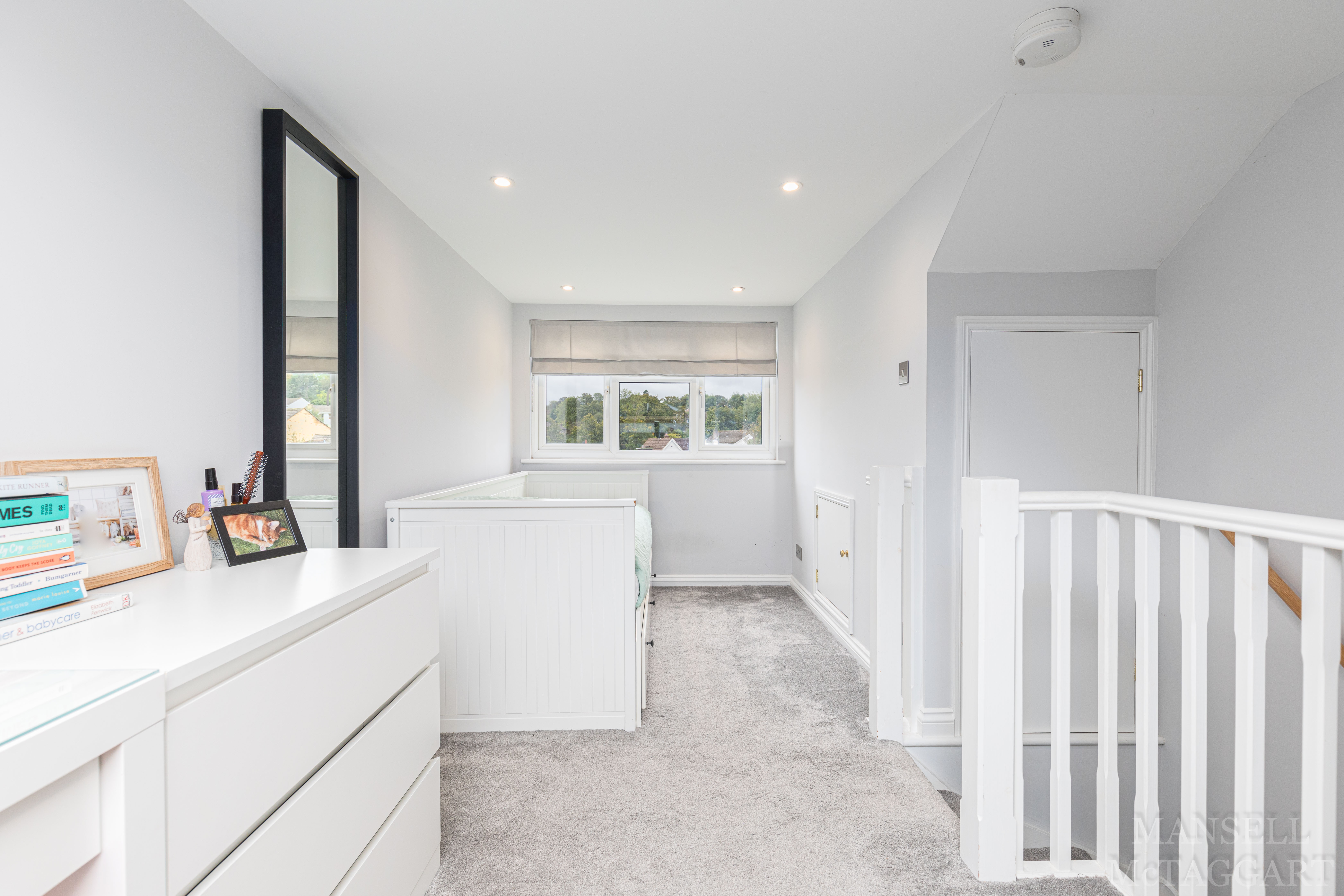 Bluebell Lane, Sharpthorne, RH19 Street