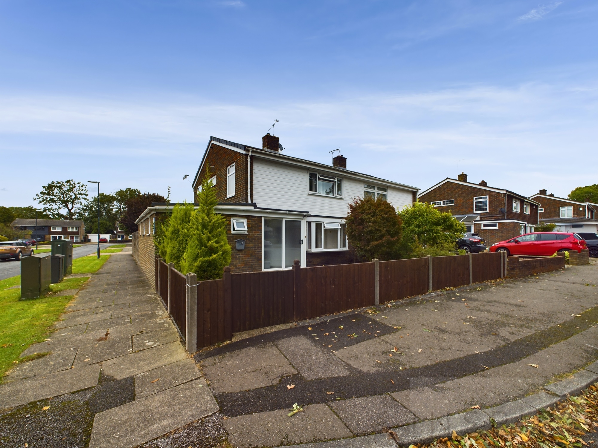 Ringwood Close, Crawley, RH10 Street