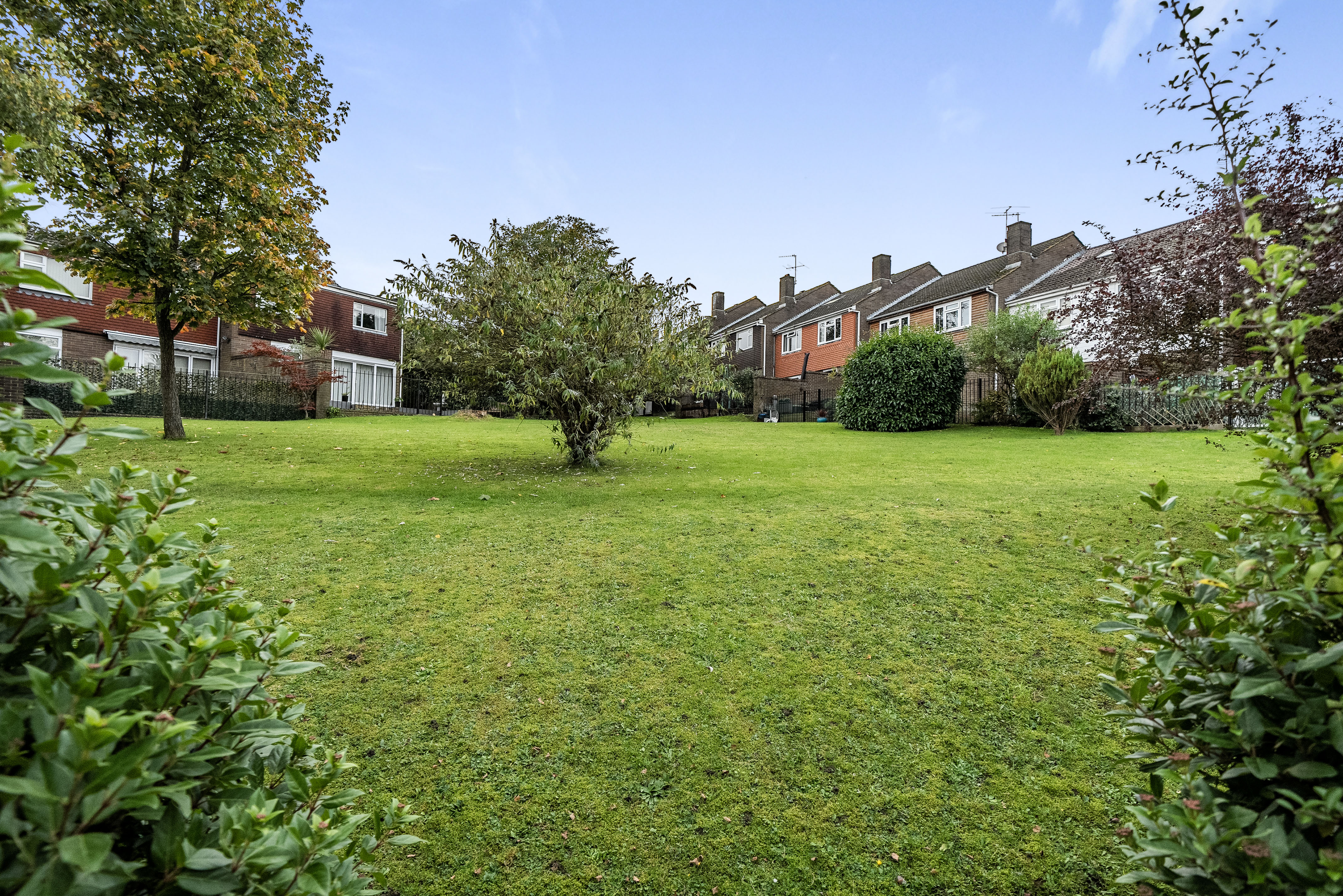 Rose Bushes, Epsom, KT17 Street