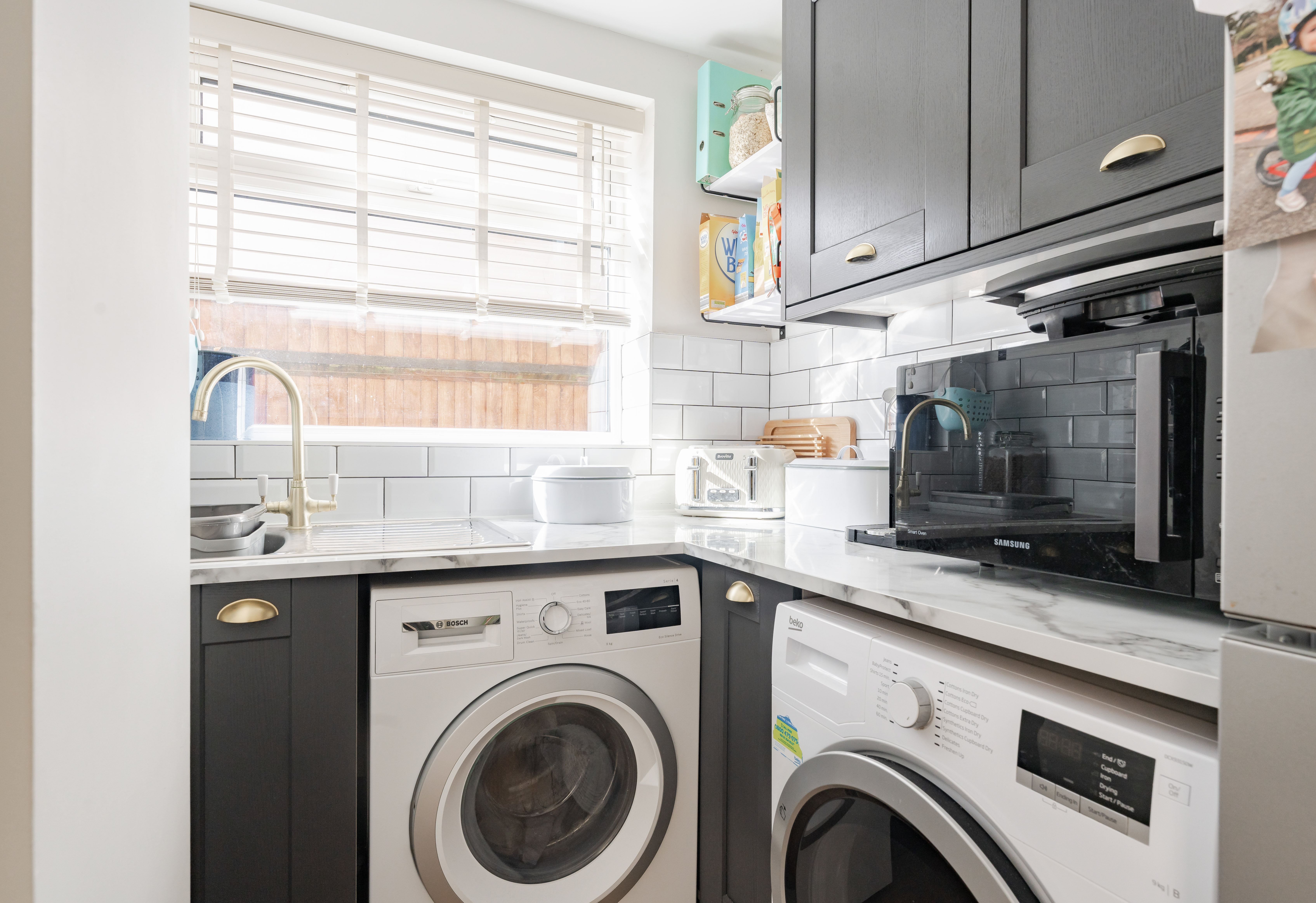 Plumstead Road East, Norwich Street