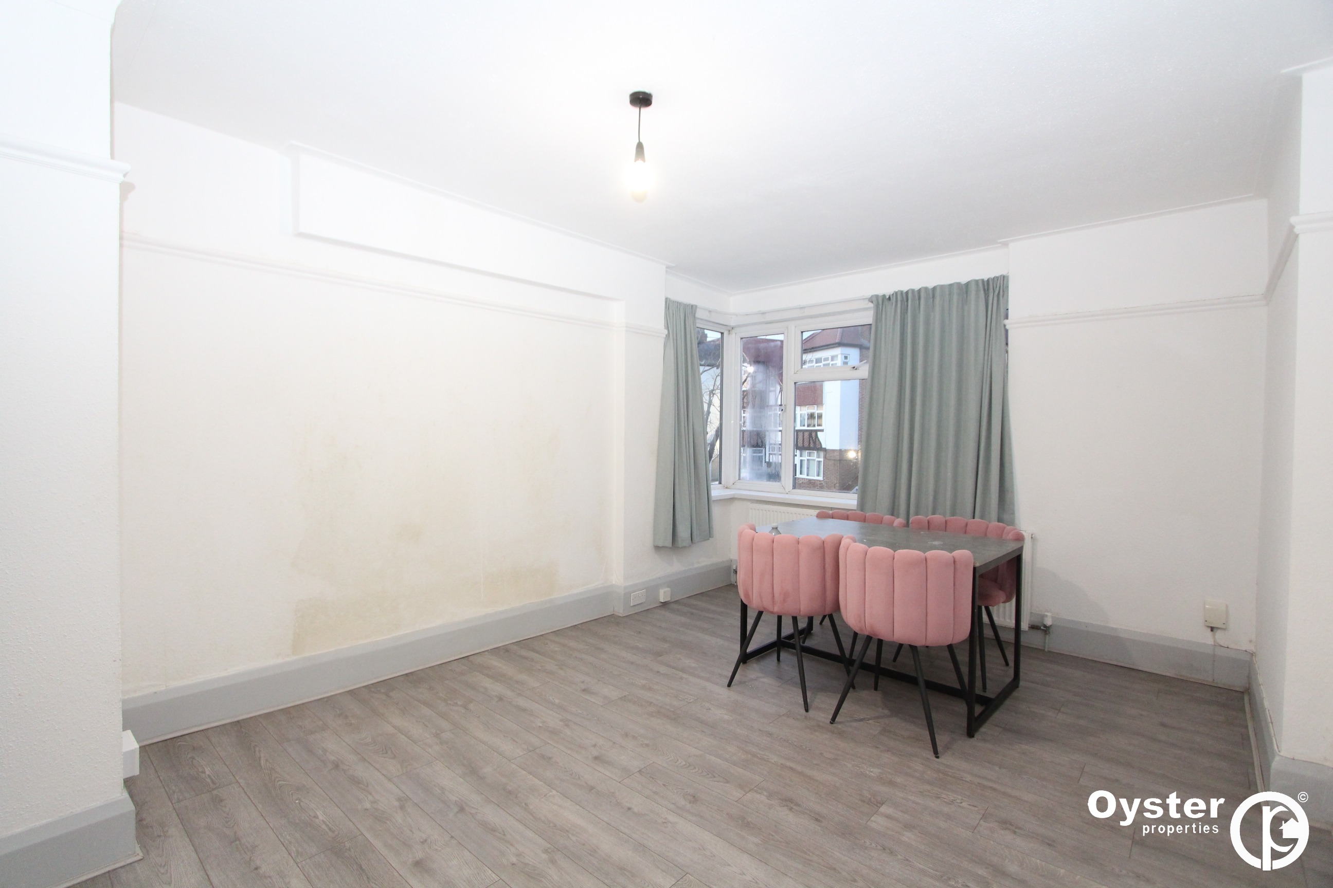 2 bed Apartment, Highfield Avenue, Shirley Court Highfield Avenue, NW9
