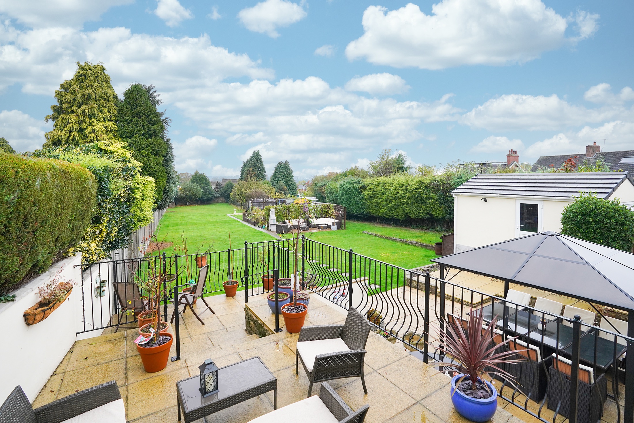 Walgrove Road, Chesterfield, S40 Street