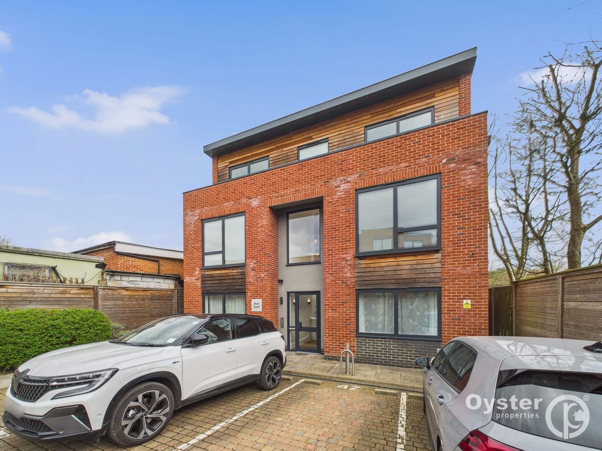 1 bed Flat, Brunswick Park Road, Zeus Court, N11