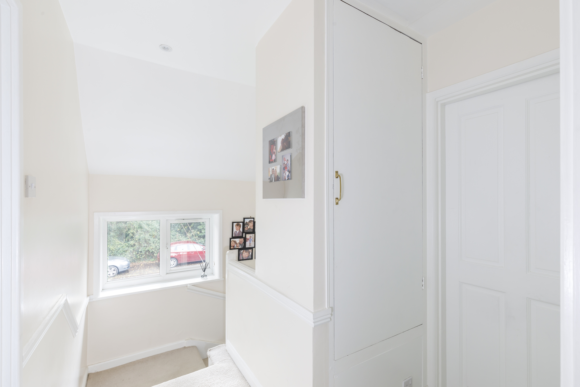 London Lane, Cuckfield, RH17 Street