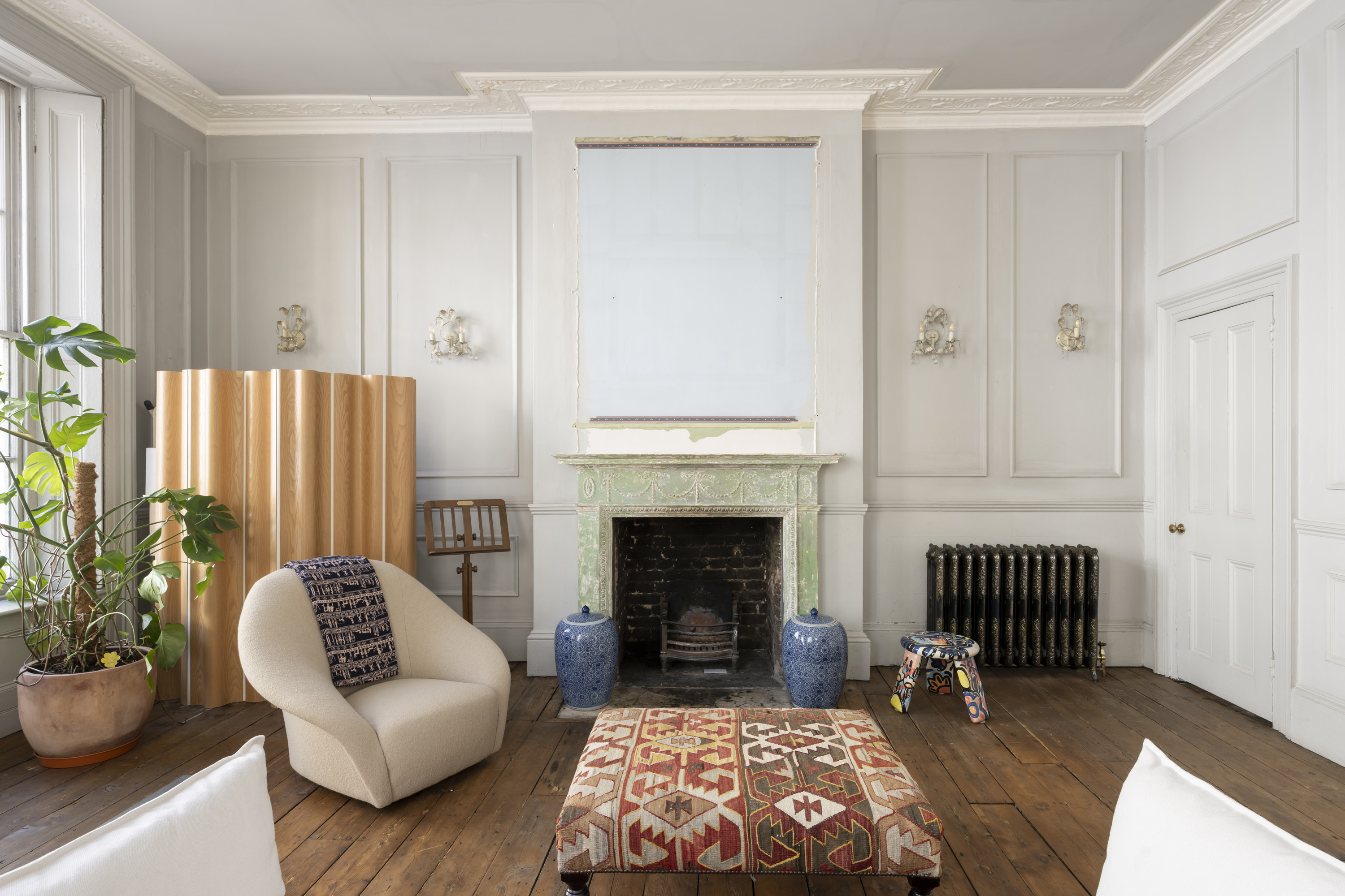 High Holborn, Holborn, WC1V