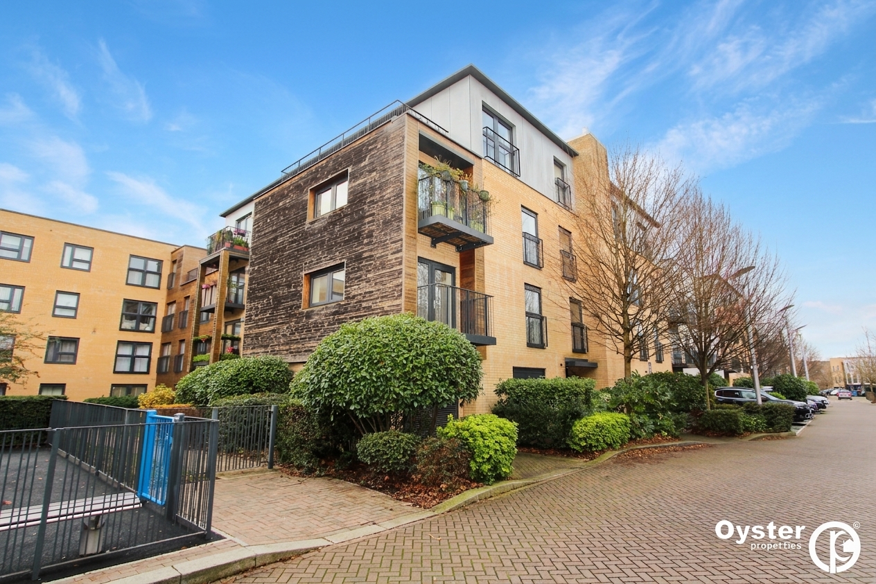 2 bed Flat, Stanmore, HA7