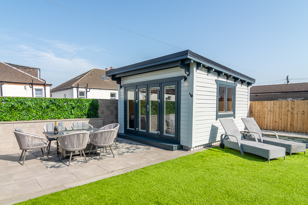 Milrig Road, Rutherglen, G73 Street