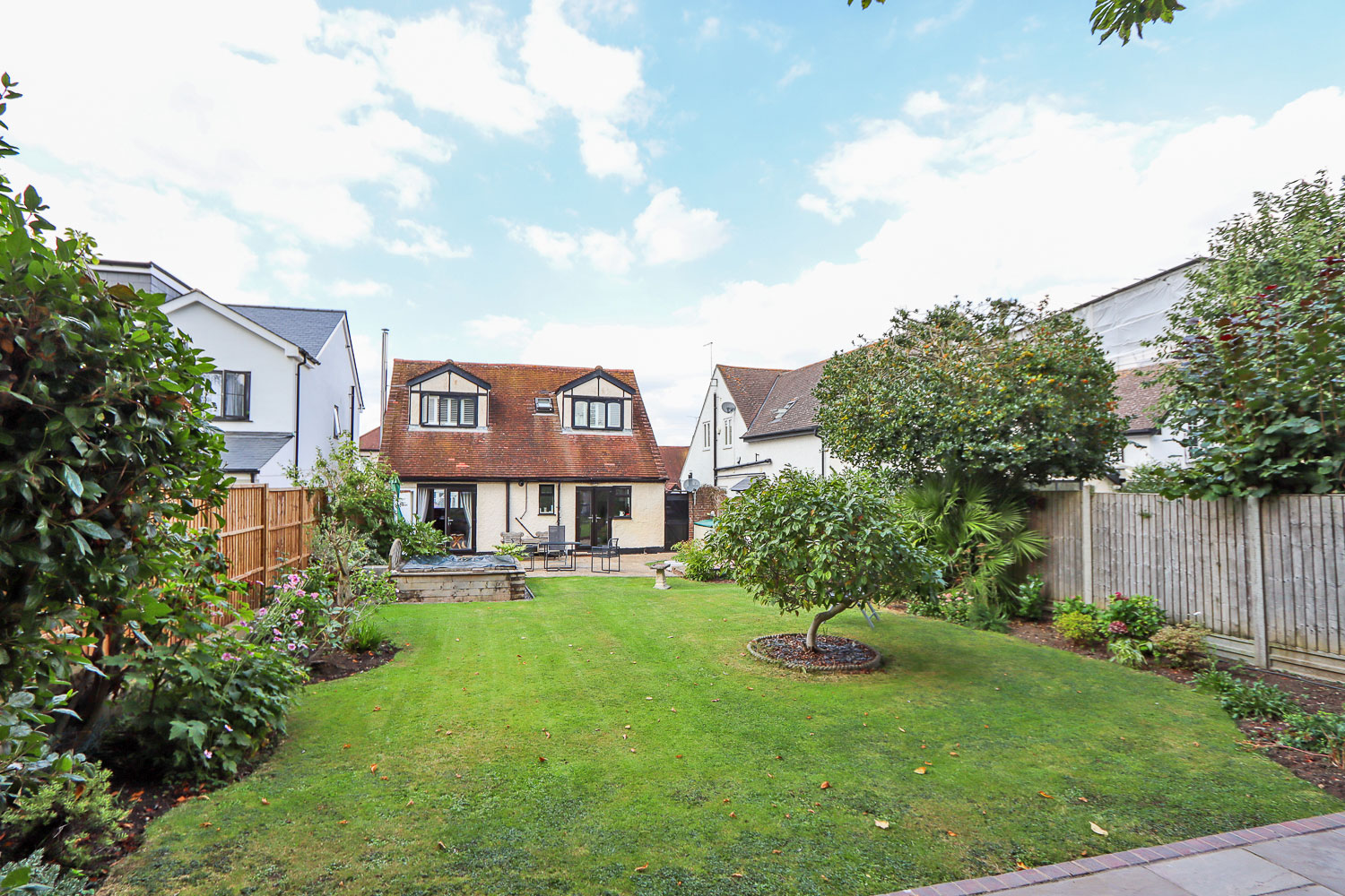 Bury Road, Epping, CM16 Street