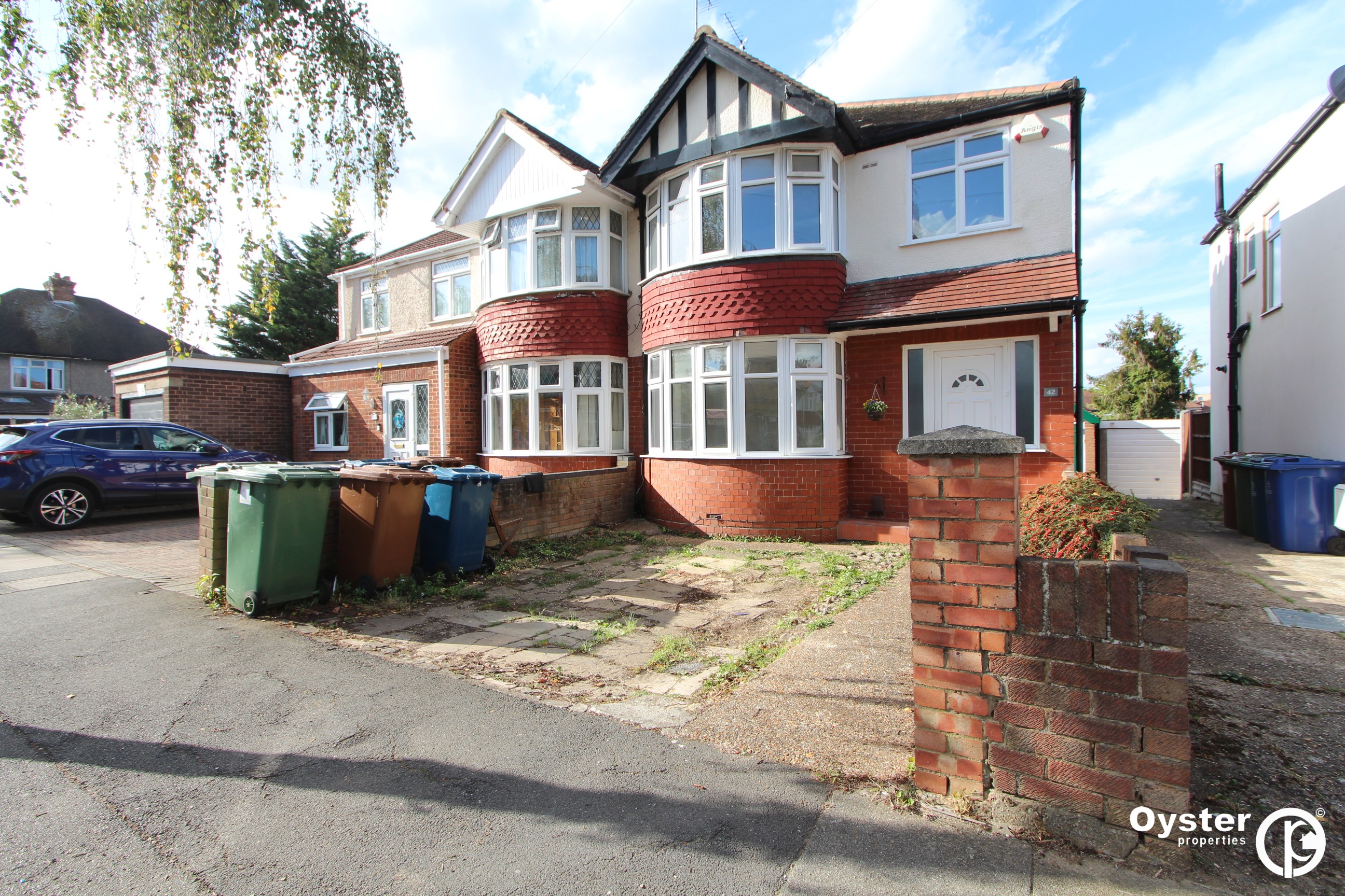 3 bed House - Harley Crescent, Harrow, HA1