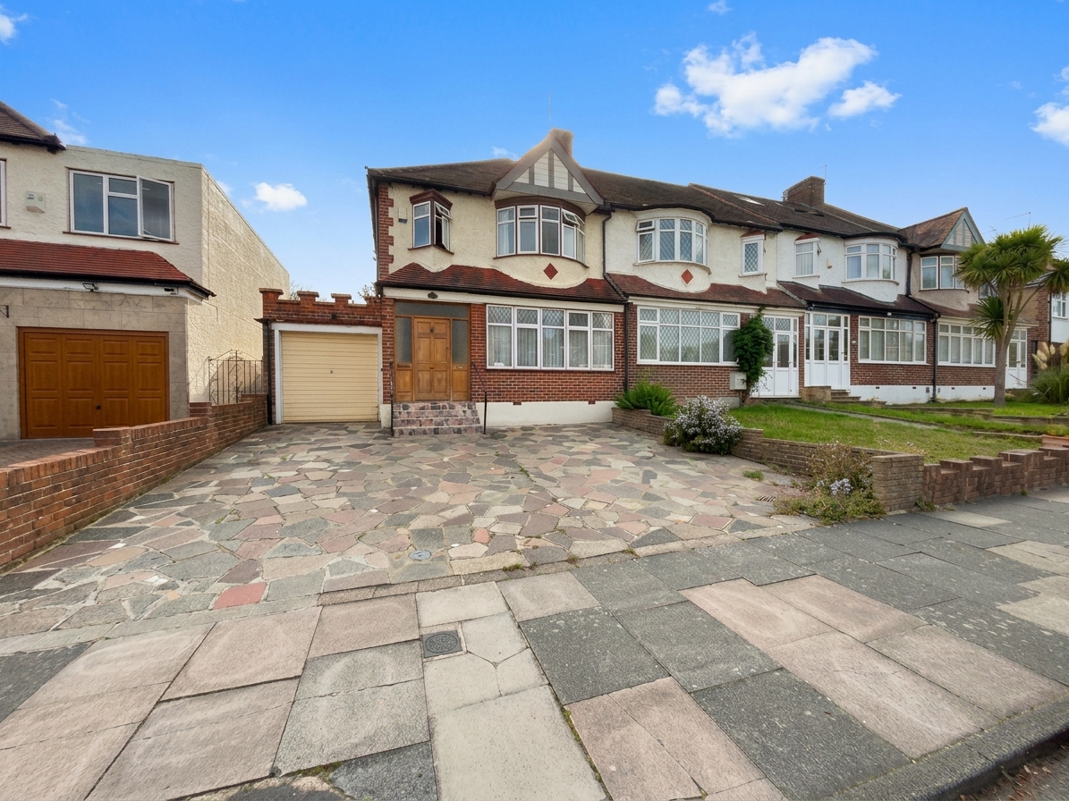 3 bed House, Seafield Road, London, N11