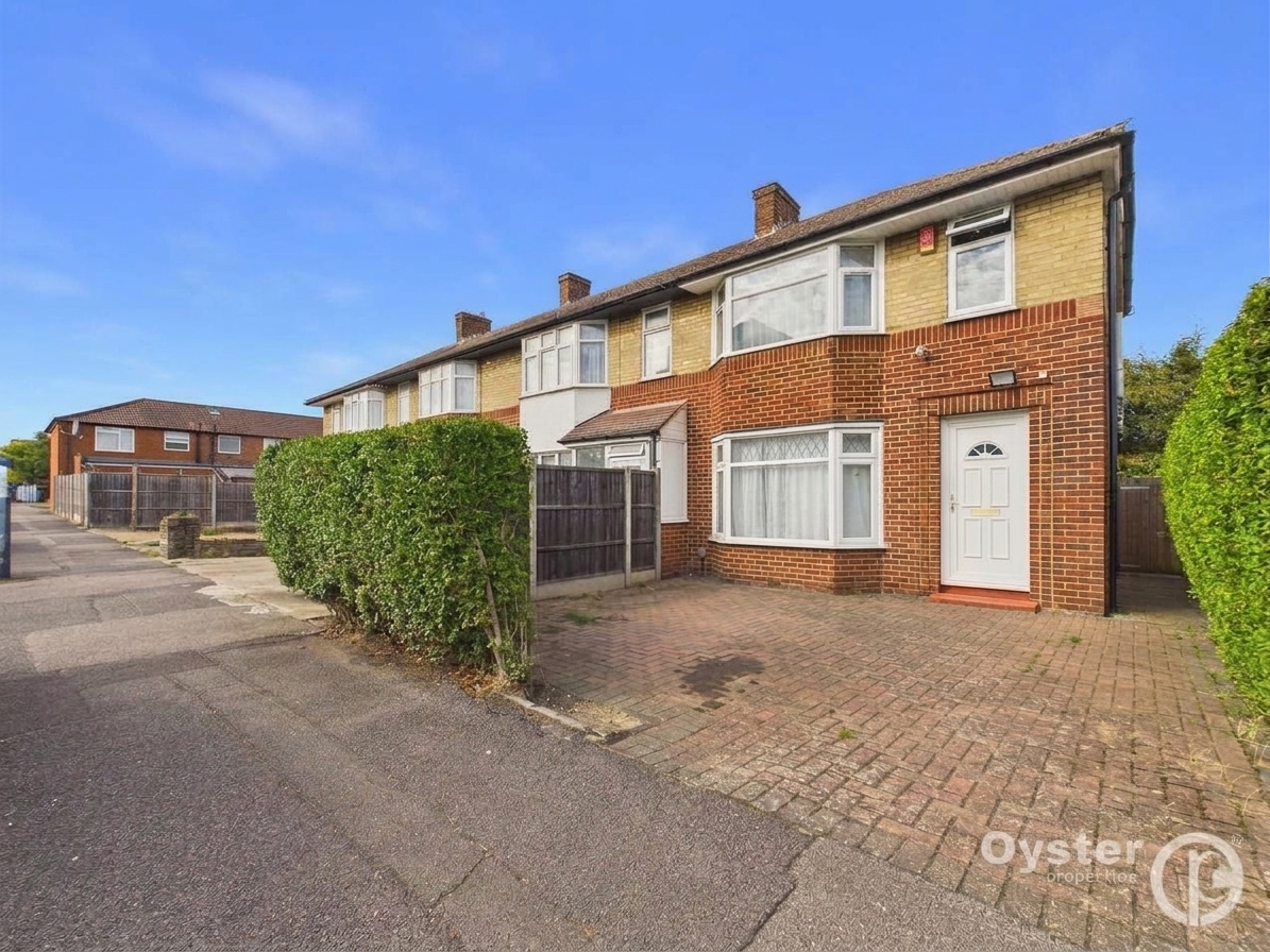 3 bed House, Wigton Gardens, Stanmore, HA7