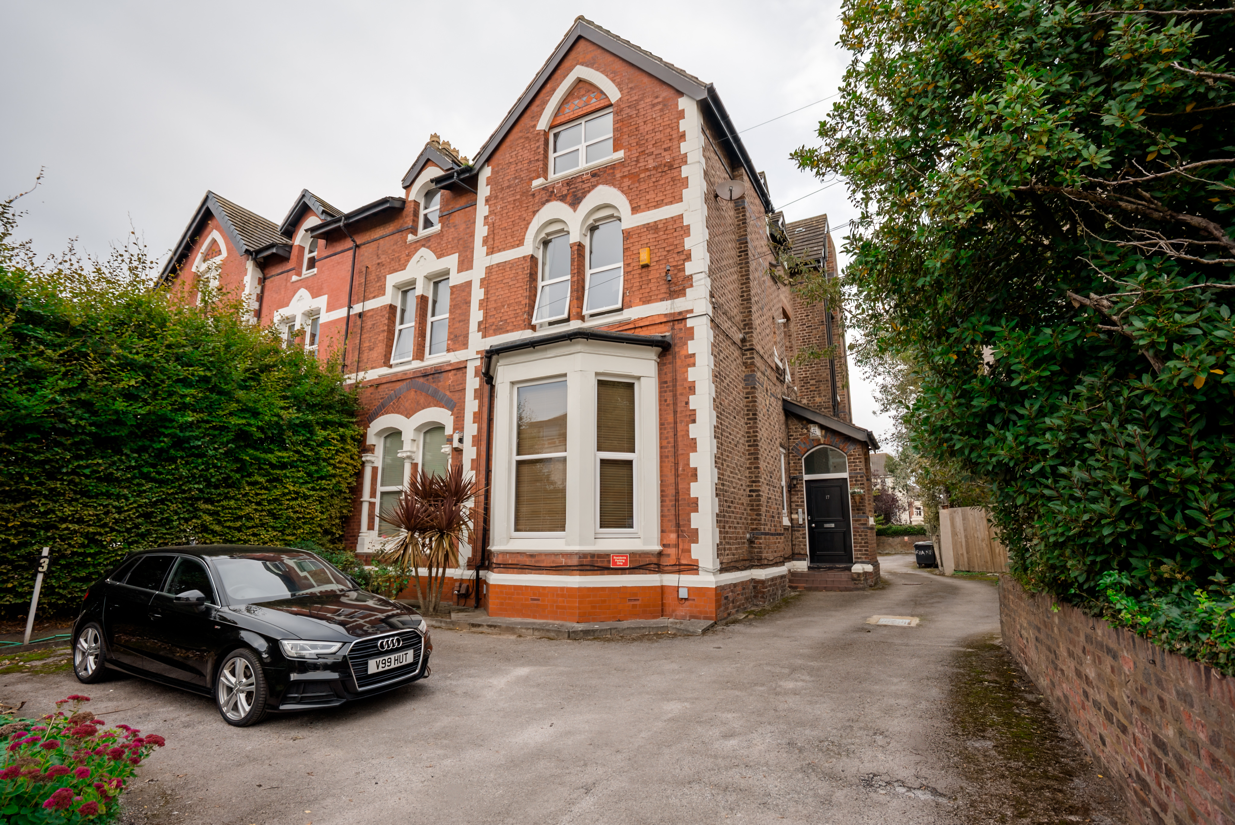 Victoria Road, Waterloo, L22 property photograph