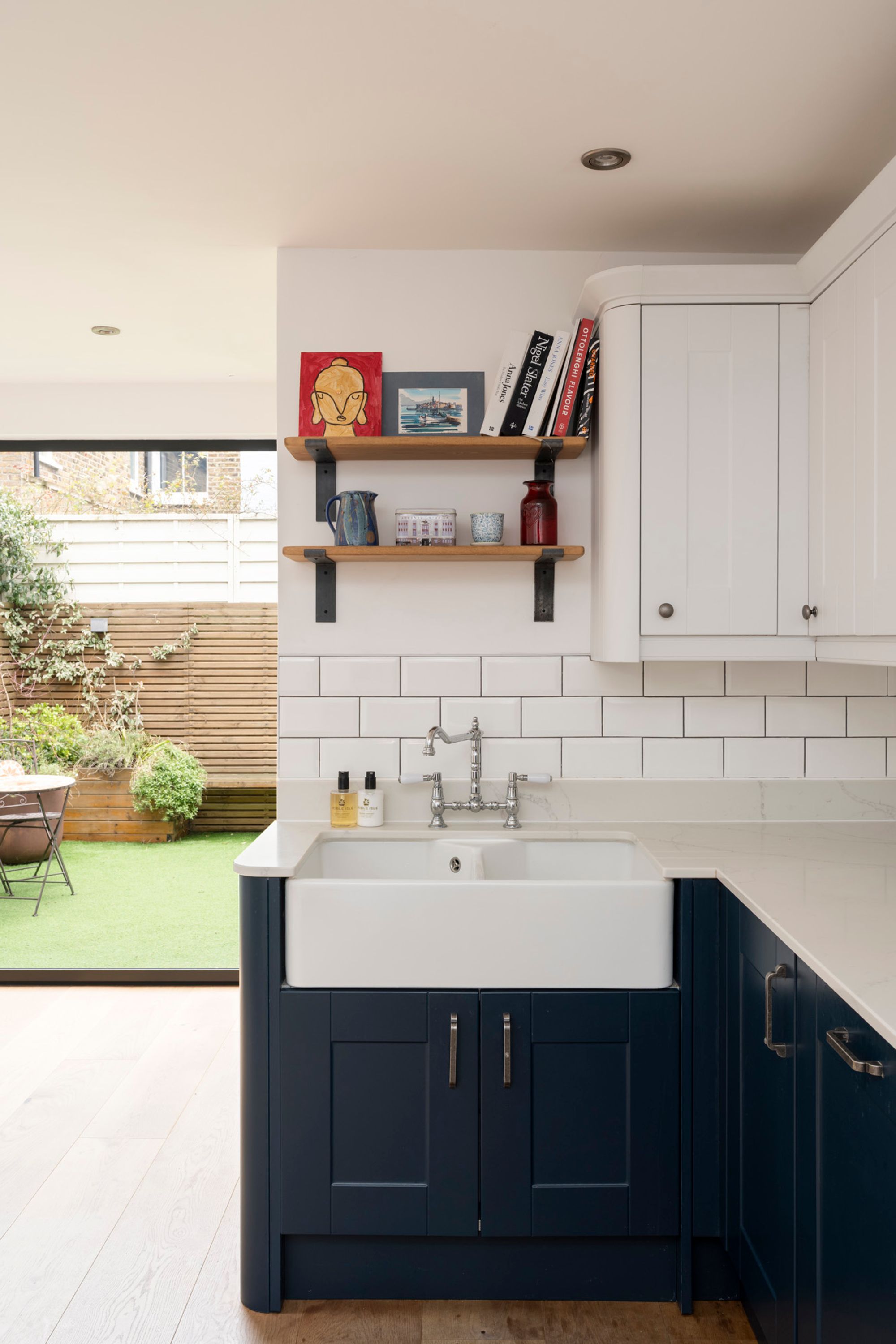 SOH- 20 - Greyhound Road-Kitchen - Dining -3_Lo