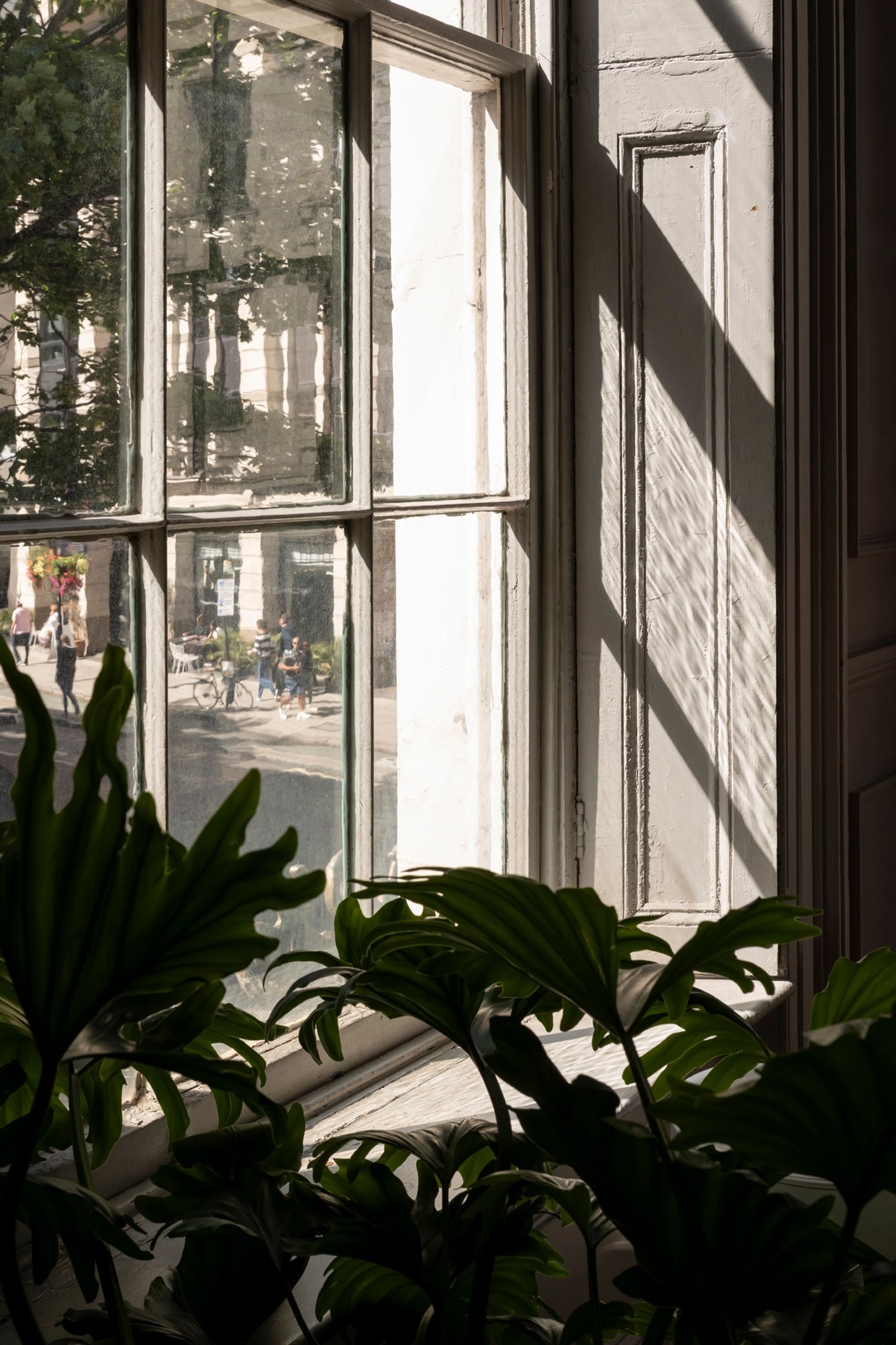 SOH-House-For-Sale-High-Holborn-Reception-Room-6_Lo