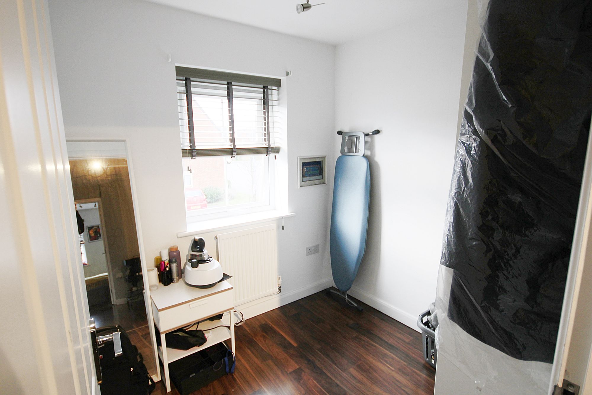 Palmdale Gardens, Warrington