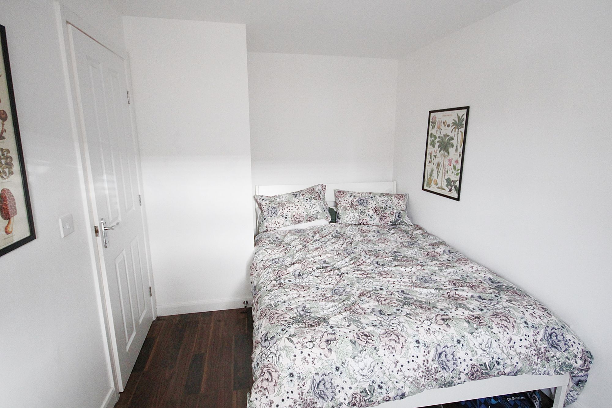 Palmdale Gardens, Warrington