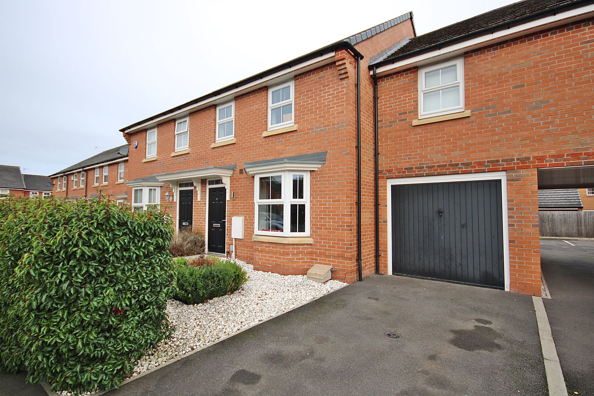 Palmdale Gardens, Great Sankey, WA5