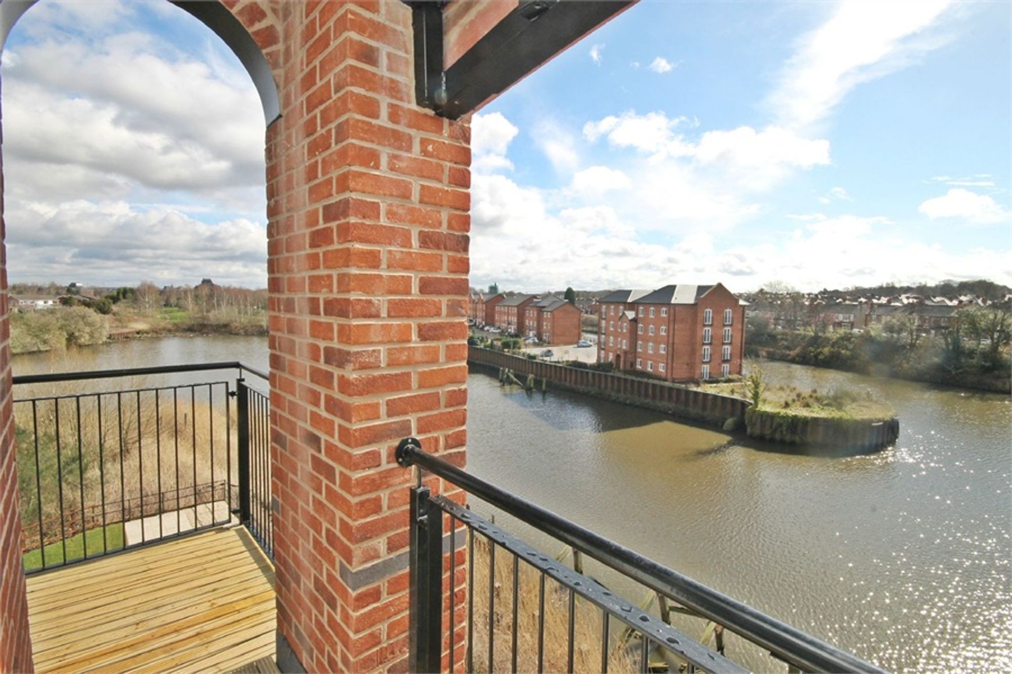 Lulworth Place, Warrington, WA4