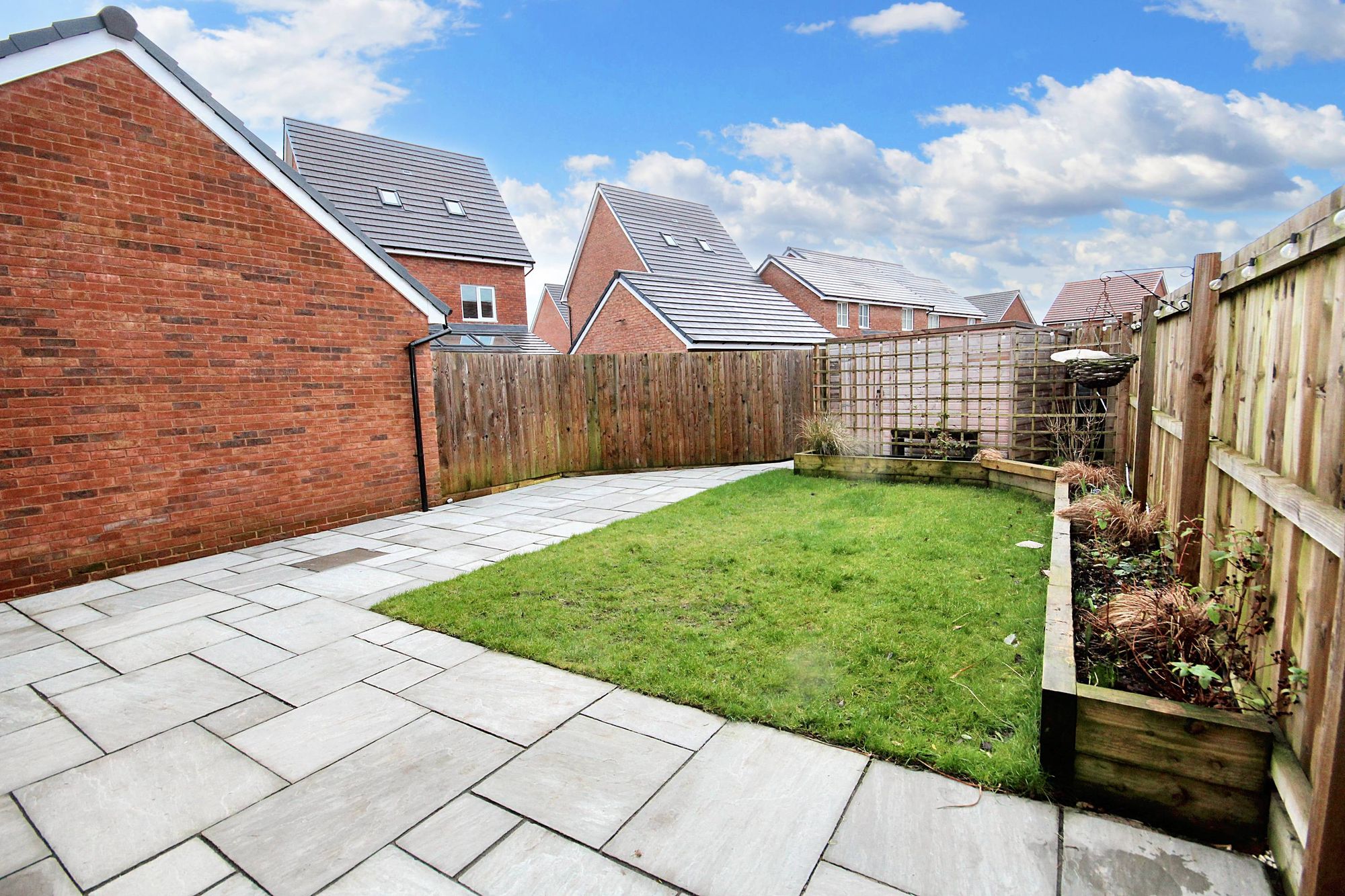 Quicks Field Drive, St. Helens