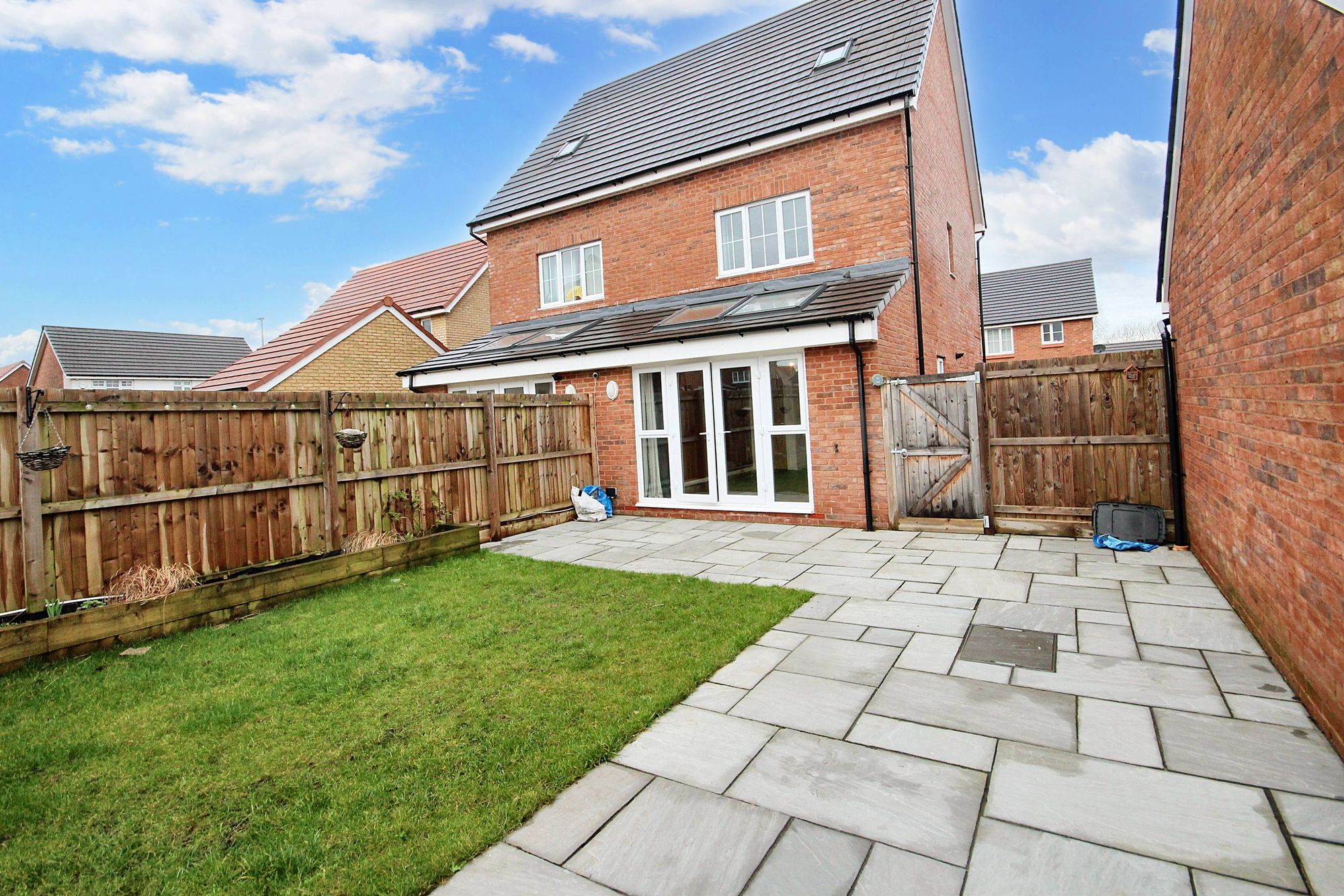 Quicks Field Drive, St. Helens