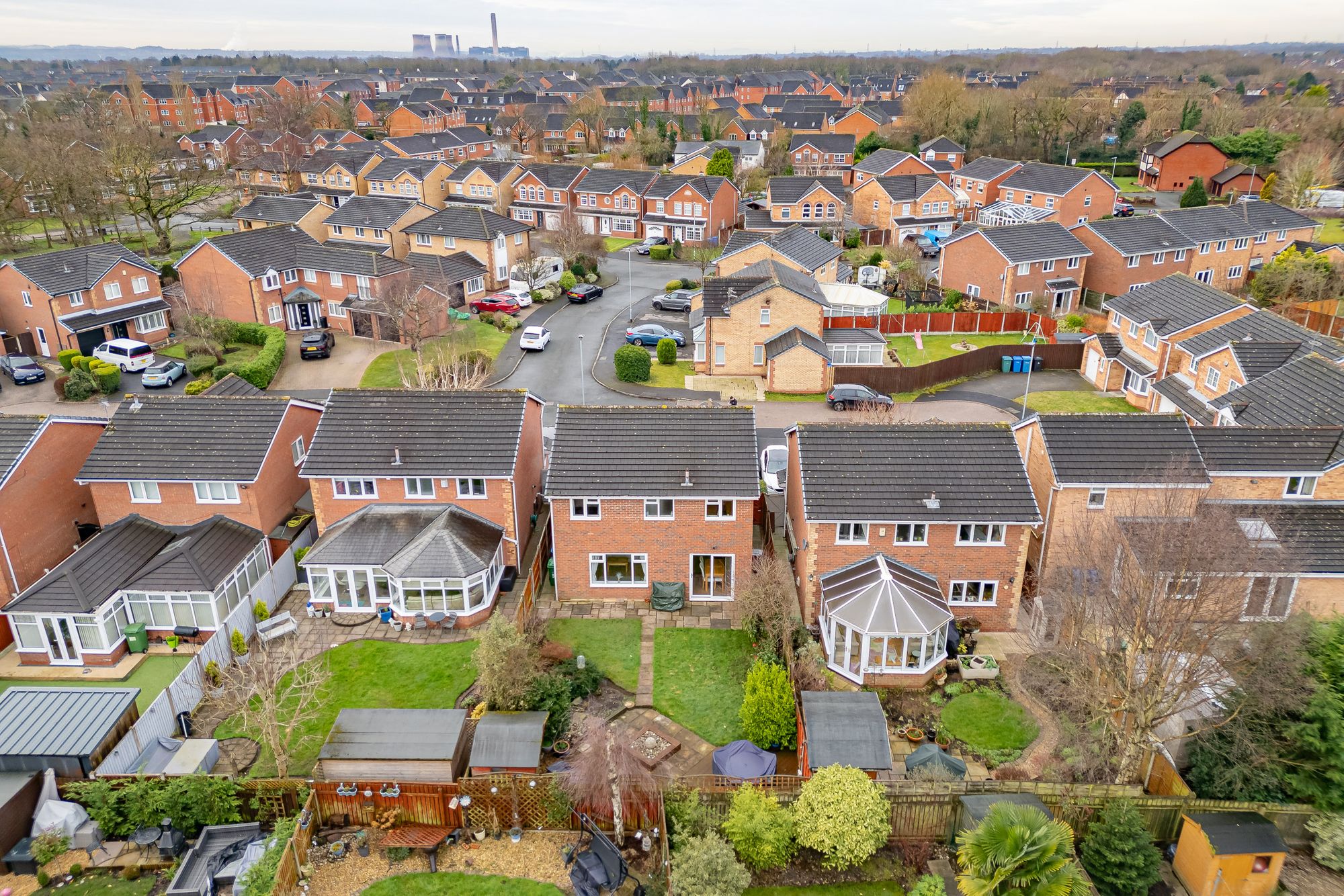 Tensing Close, Warrington