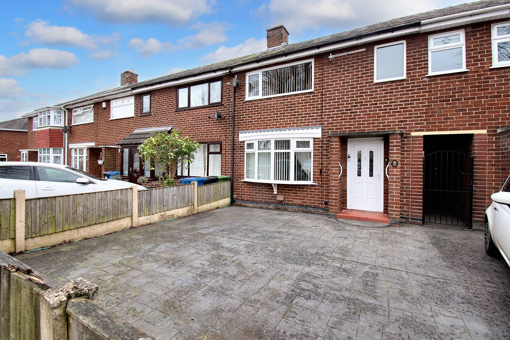 Poplars Avenue, Warrington
