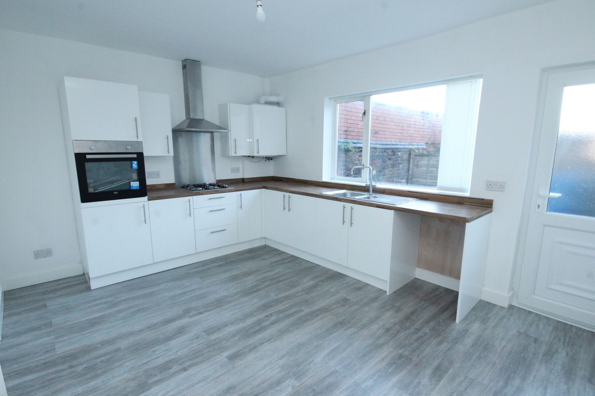 Castle Hill Road, Wigan