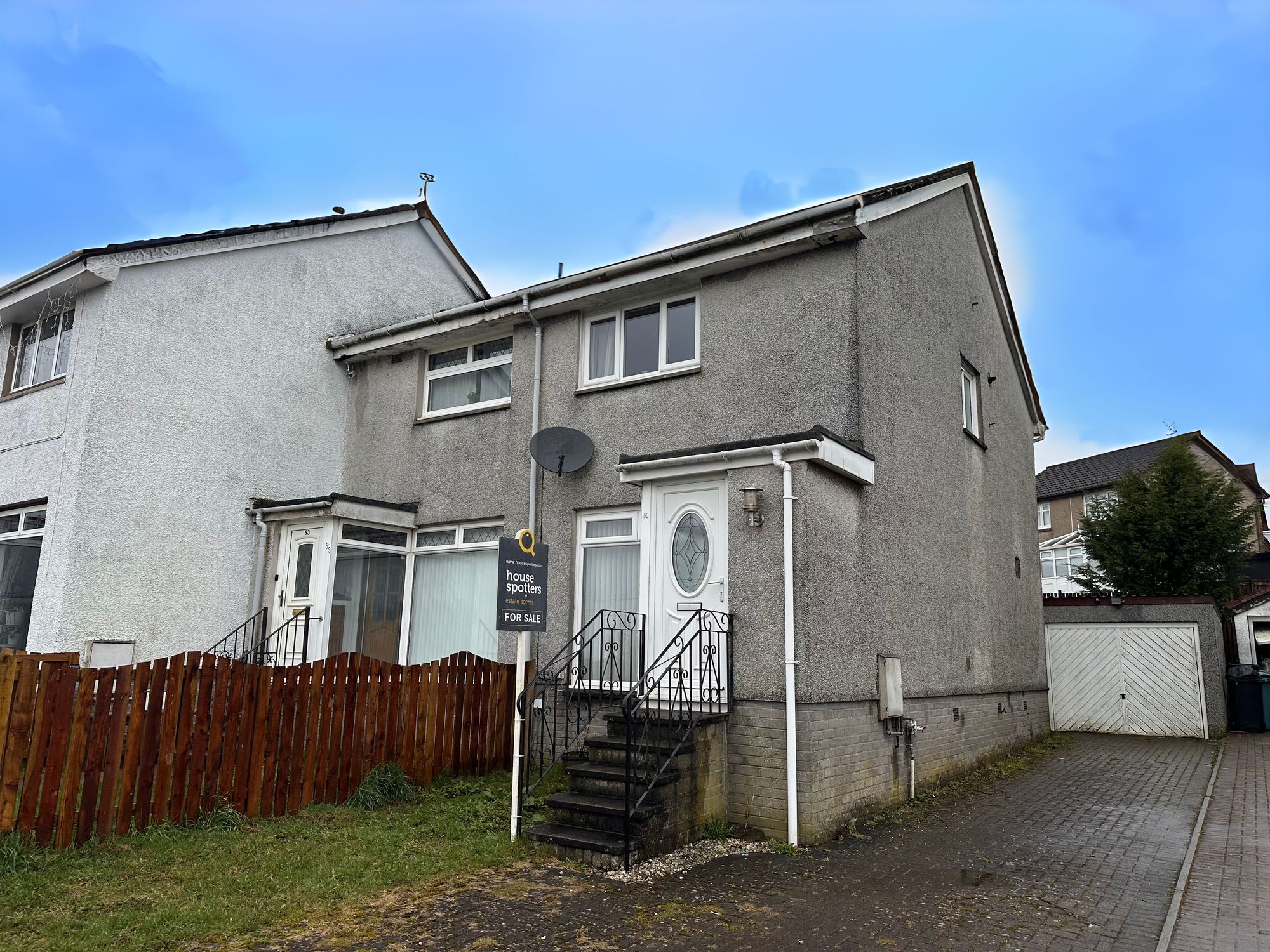 95 Currieside Avenue, Shotts