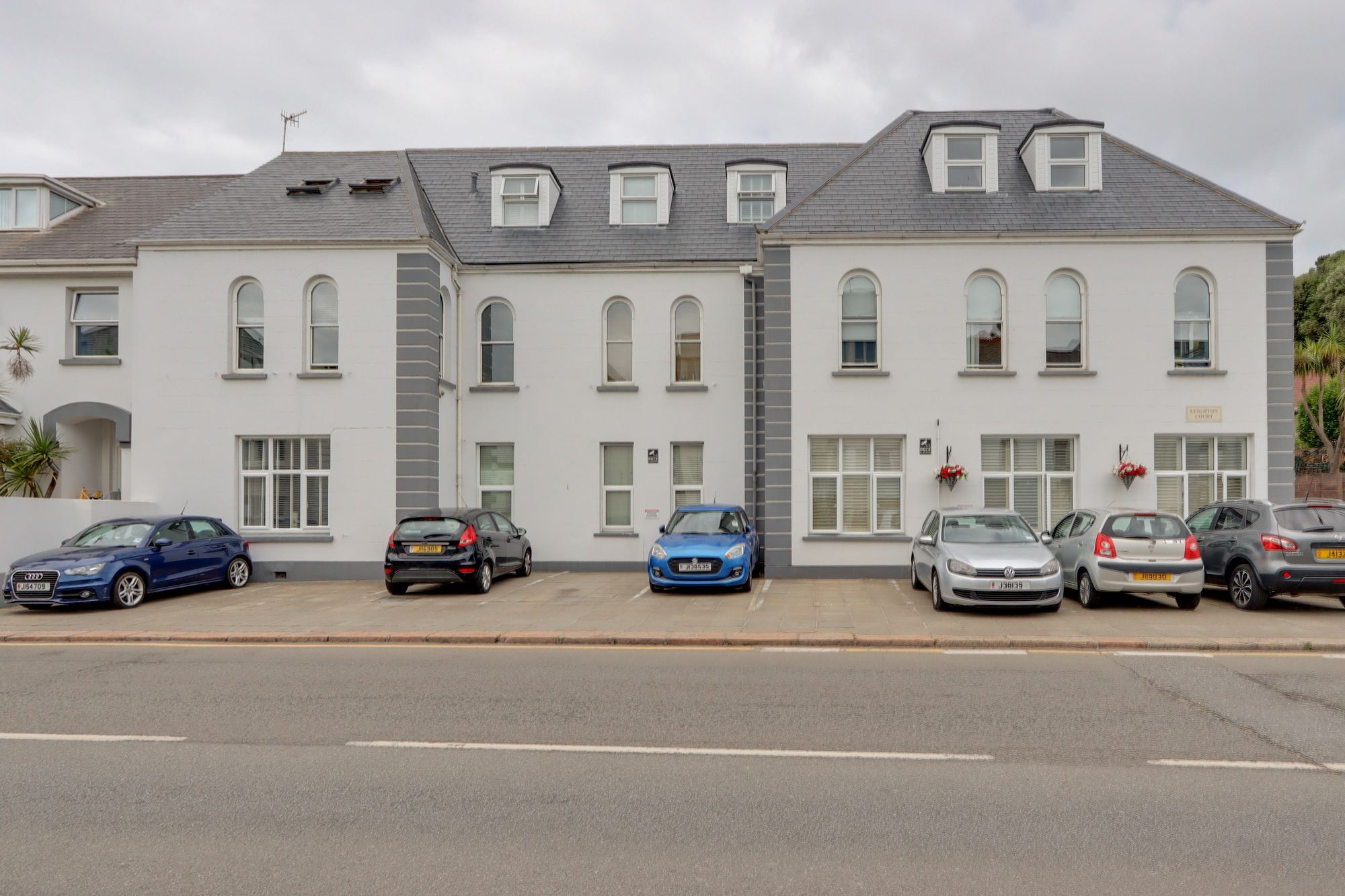 2 bed Property For Rent in St. Helier, Jersey