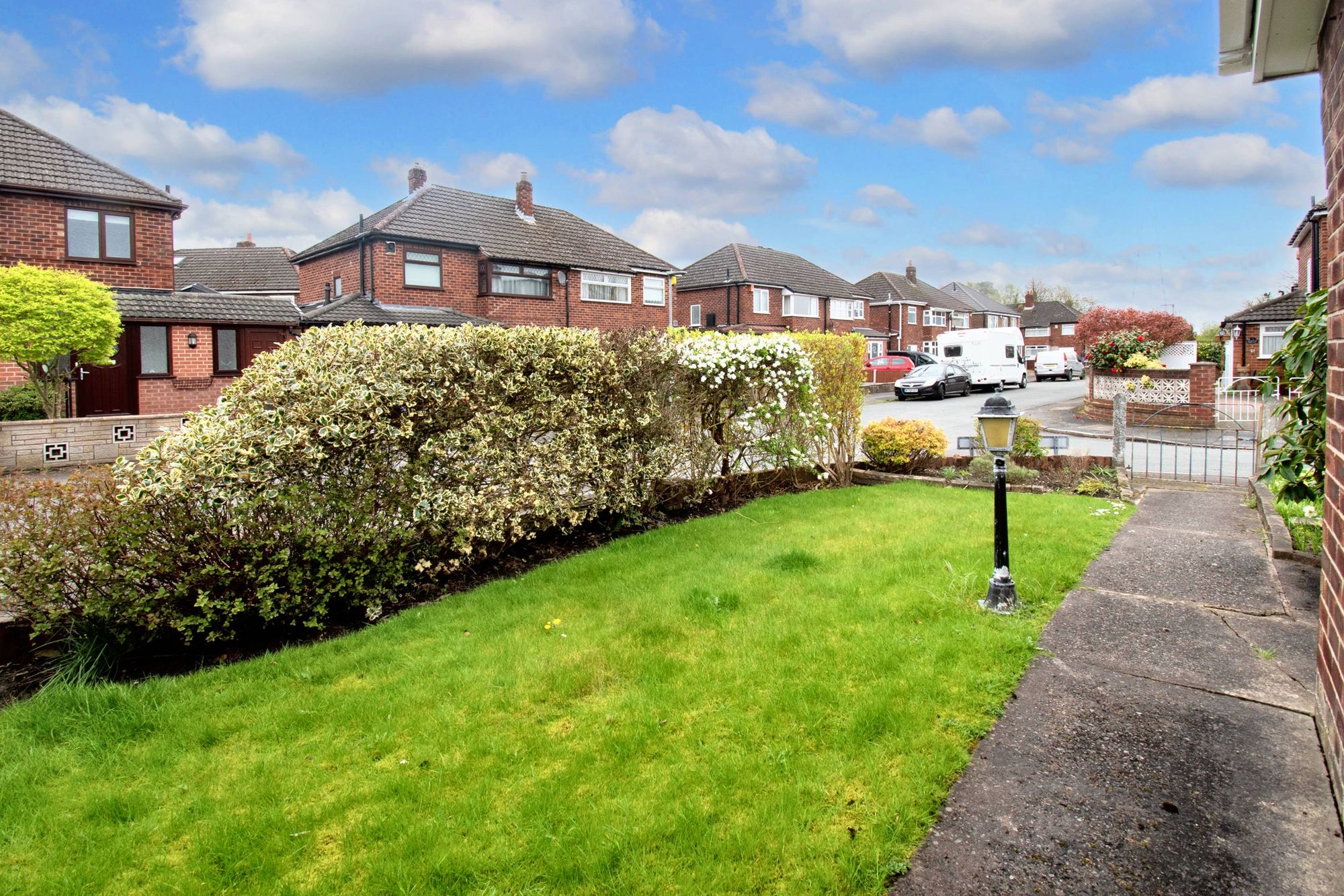 Ladycroft Close, Woolston, WA1