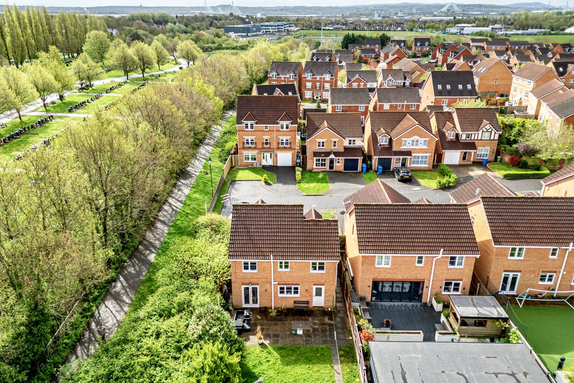 Buchanan Close, Widnes, WA8