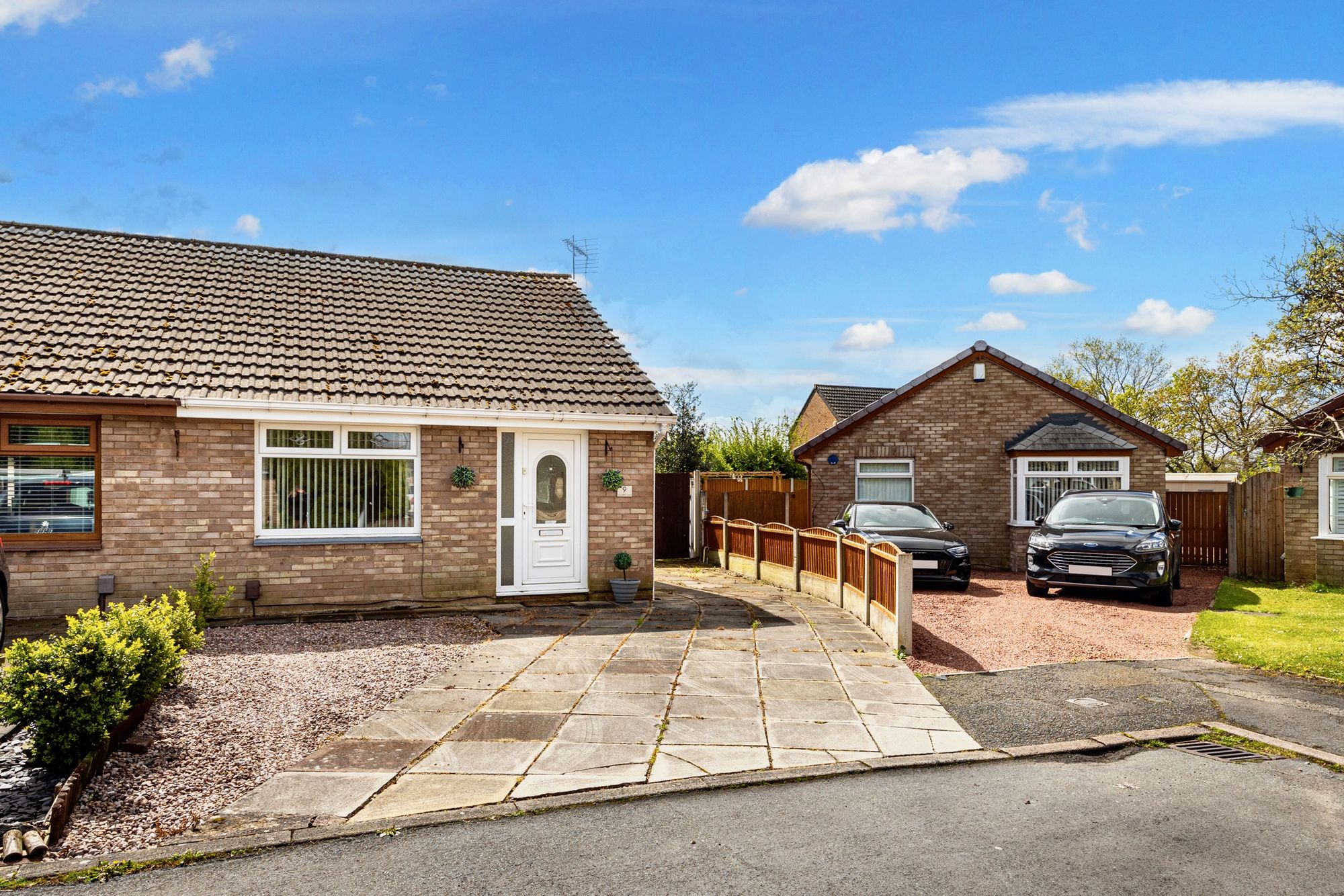 Columbine Close, Widnes