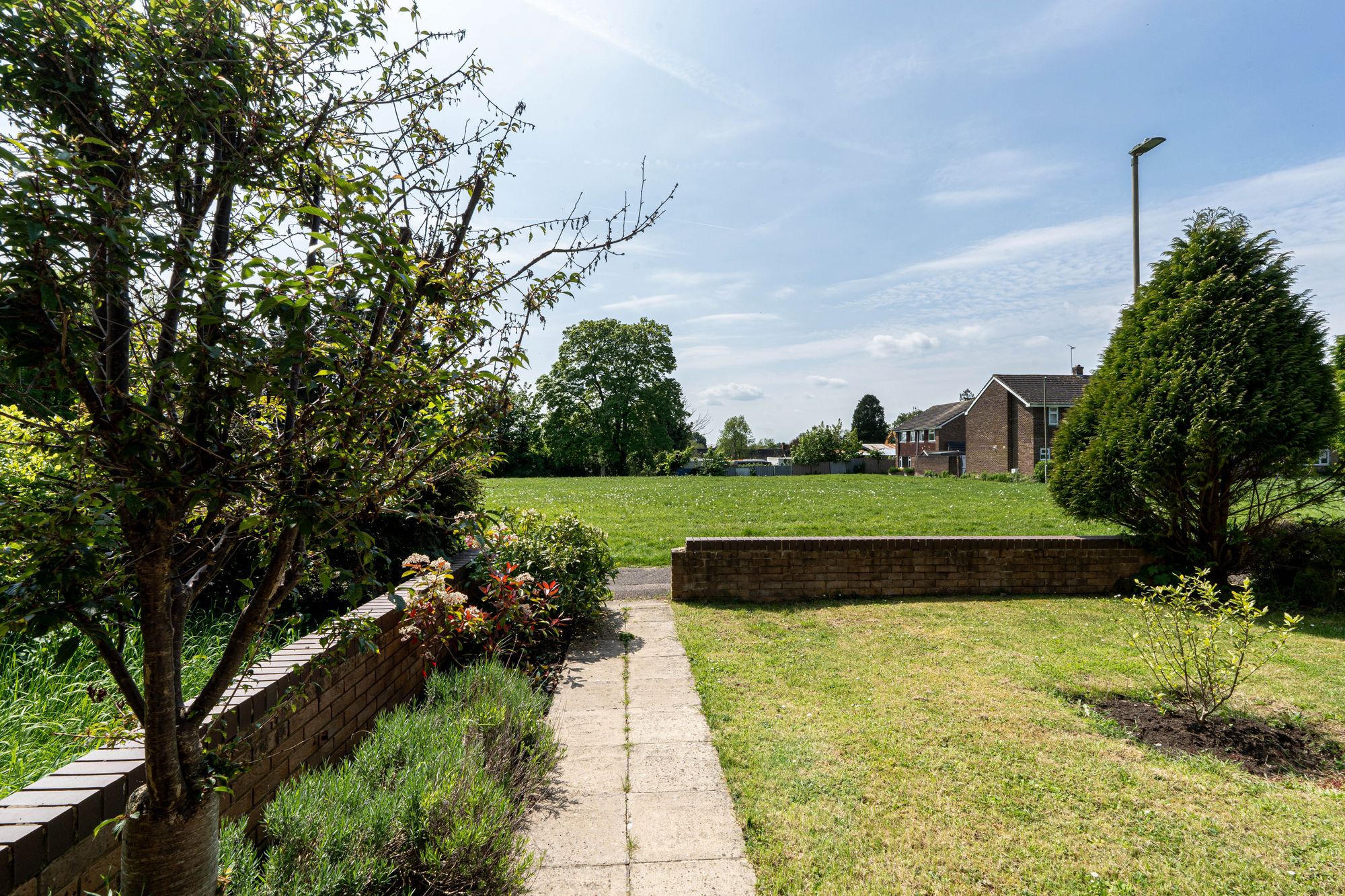 Front Garden & View