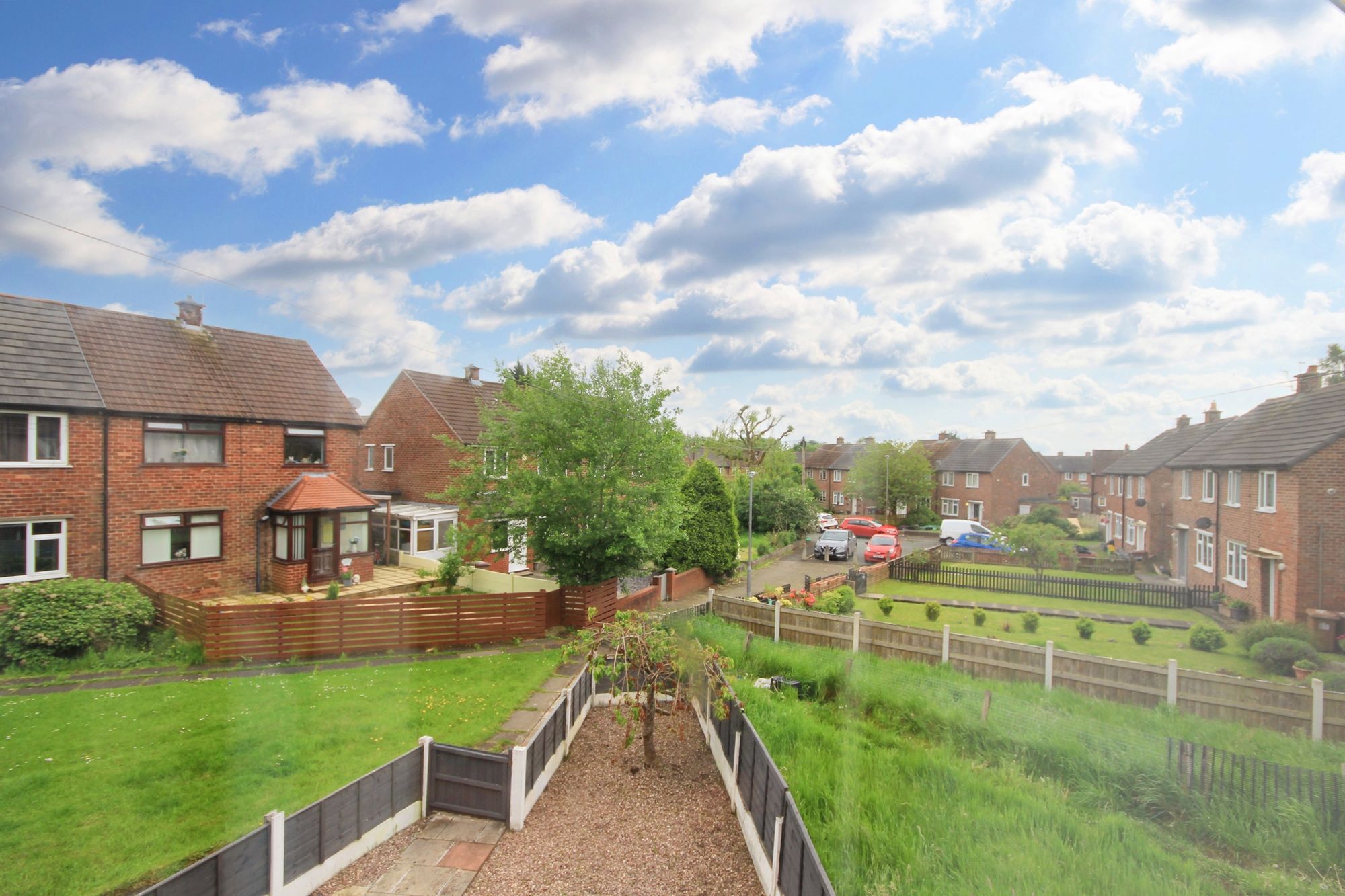 Harvey Avenue, Newton-Le-Willows