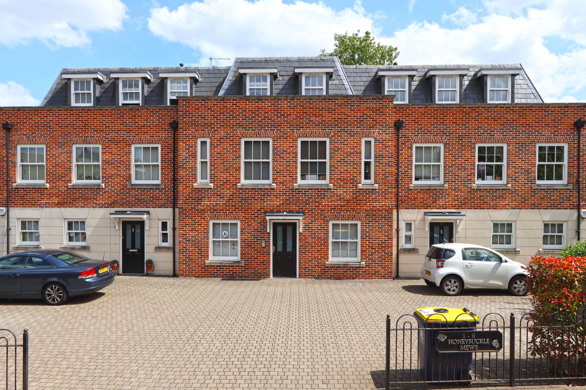 Hemnall Street, Epping, CM16