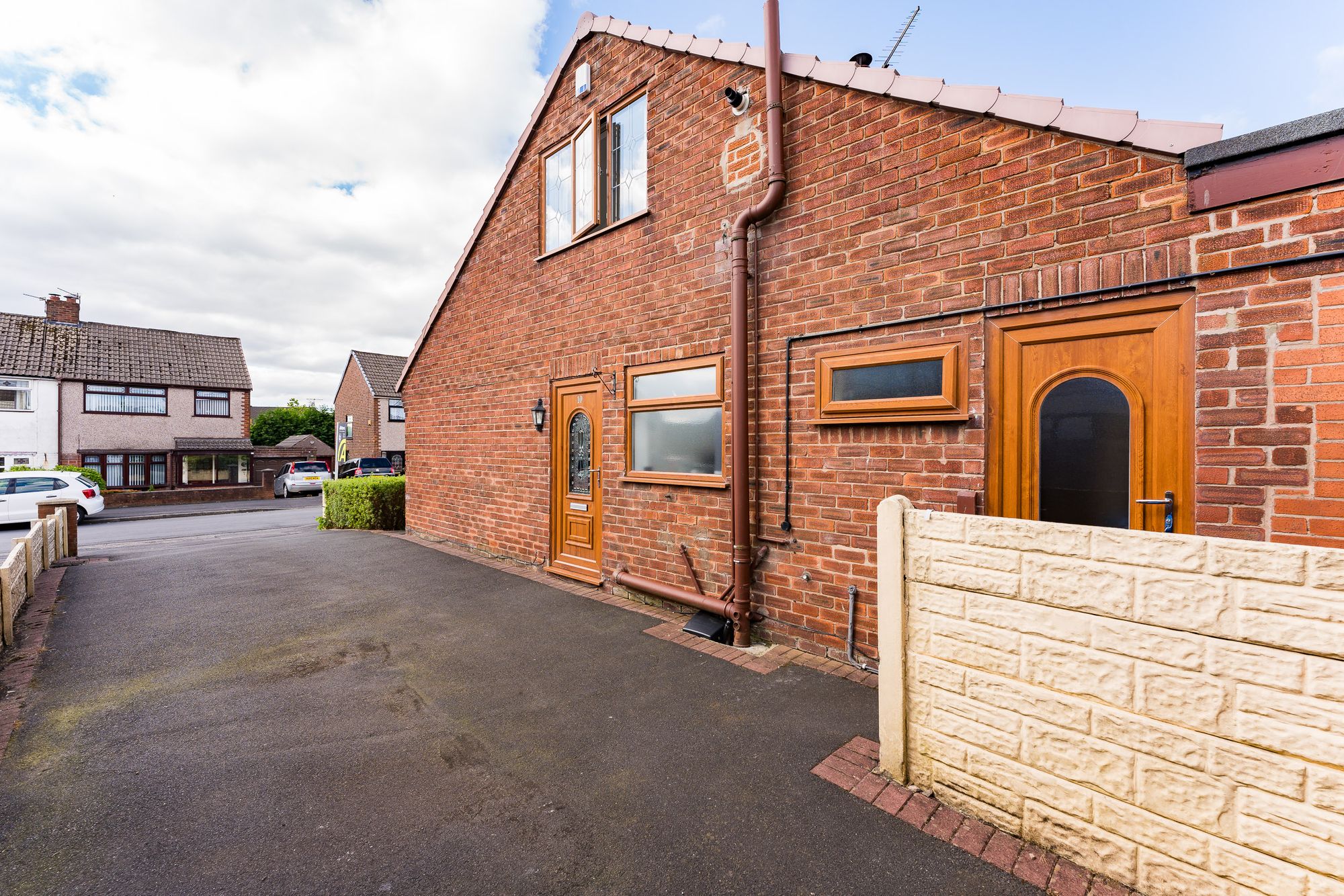 Chantry Walk, Ashton-In-Makerfield, WN4