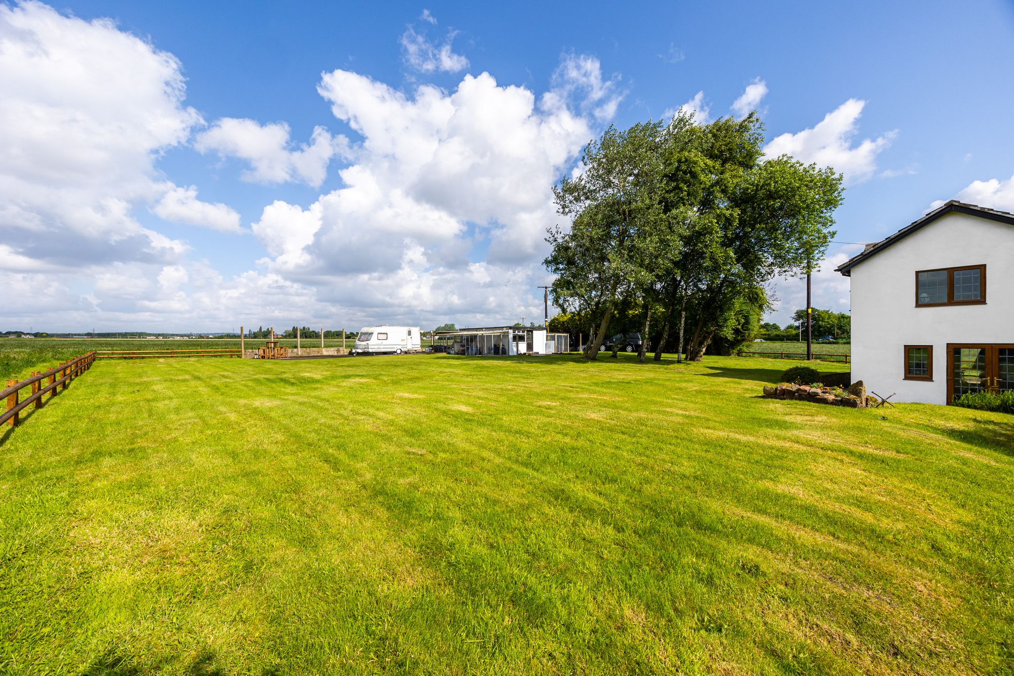 Middlefield Farm Potters Lane, Widnes