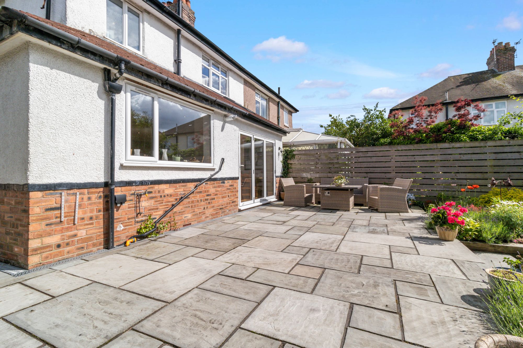 Sandy Lane, Stockton Heath, WA4