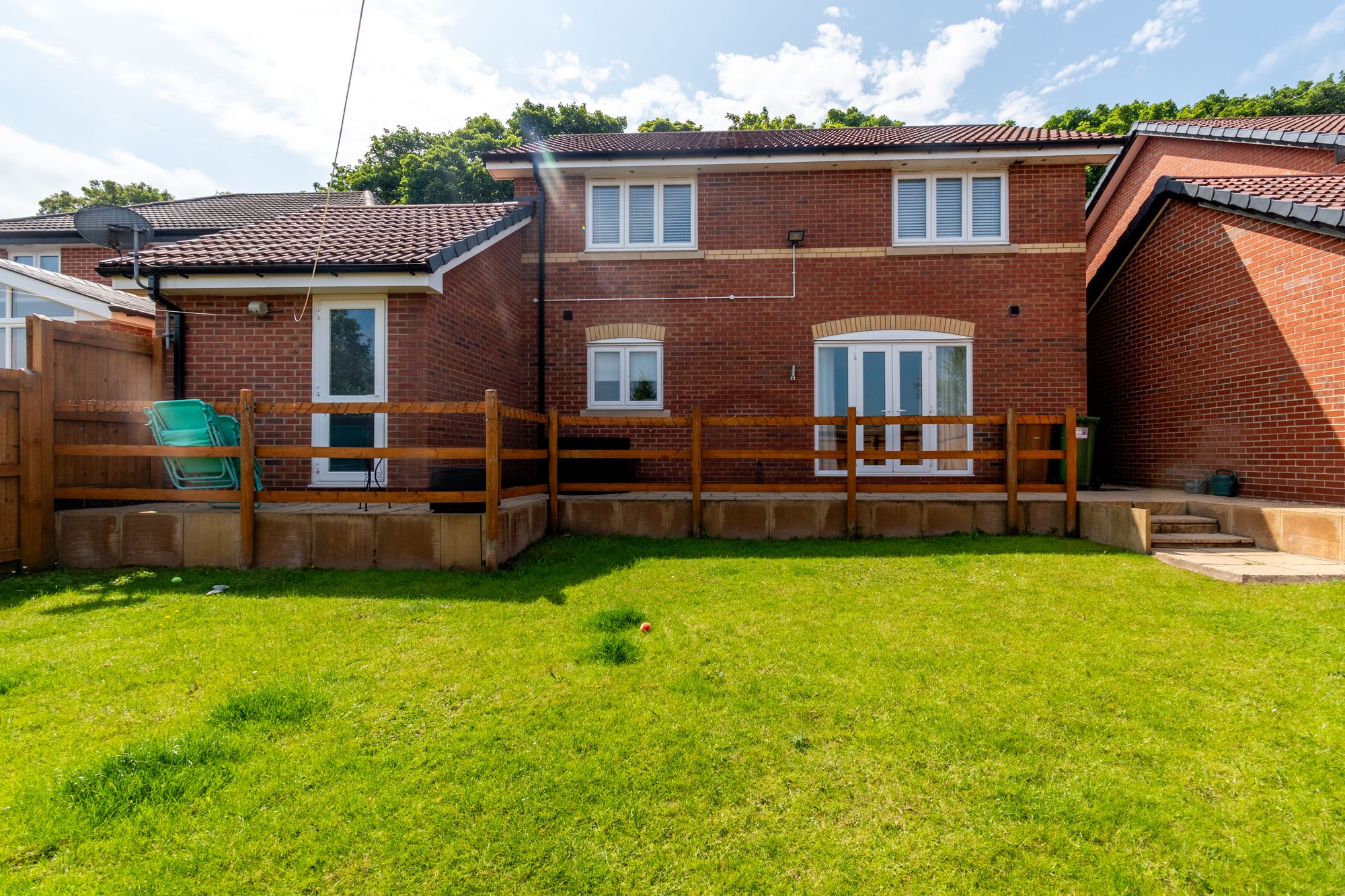 Mottram Rise, Eccleston, WA10