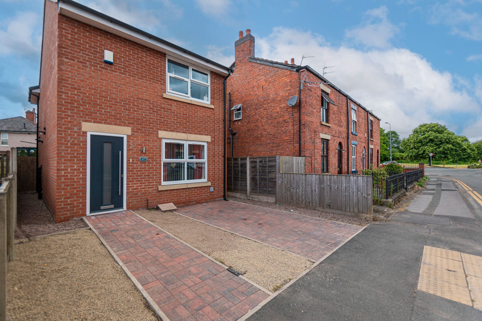 Firs Lane, Leigh, WN7