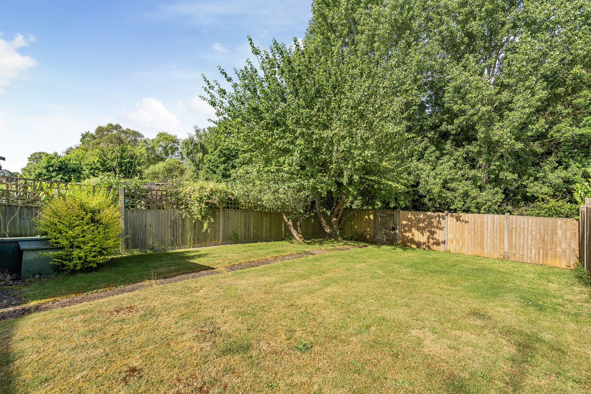 Cootes Avenue, Horsham, RH12