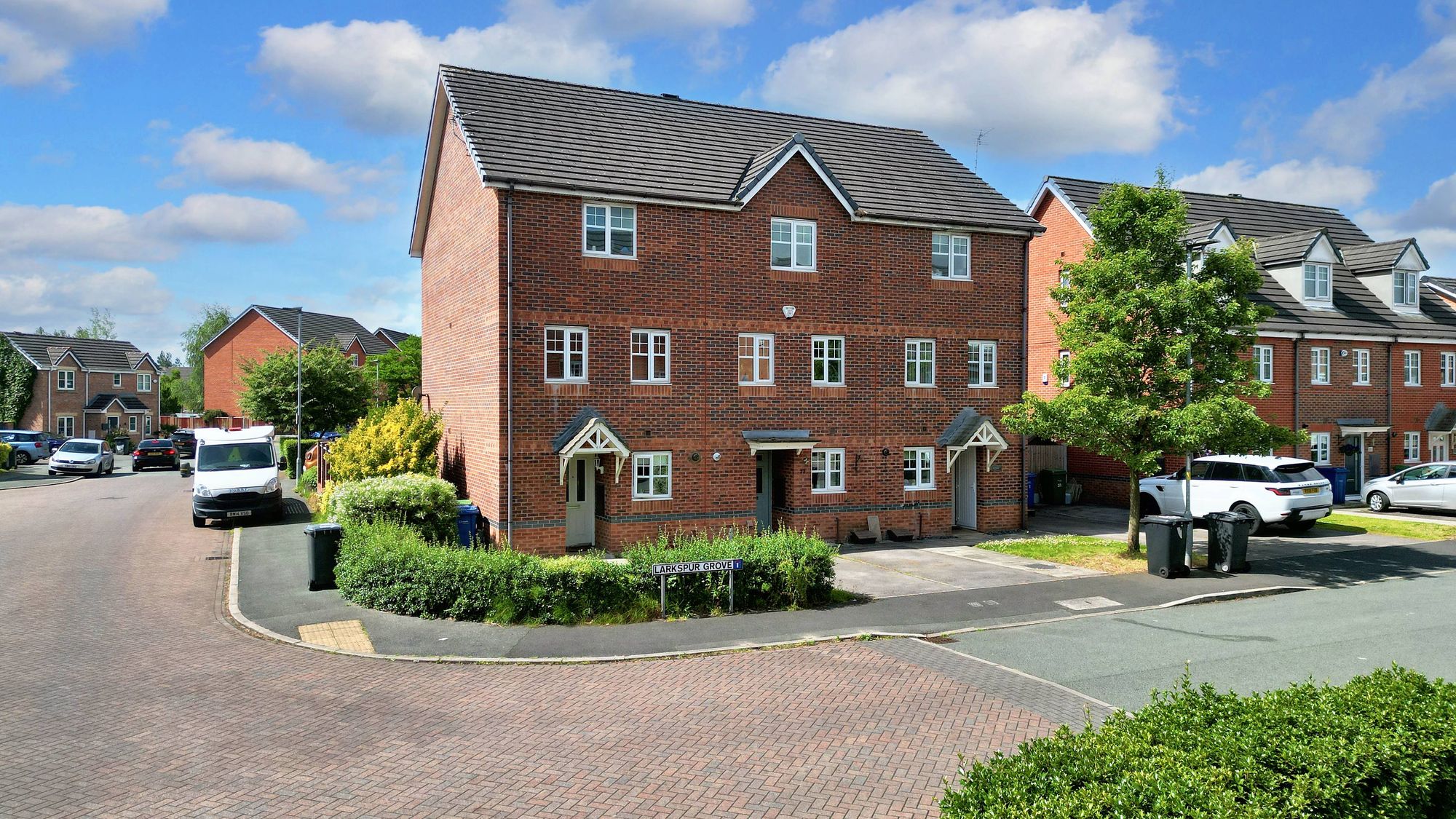 Larkspur Grove, Warrington