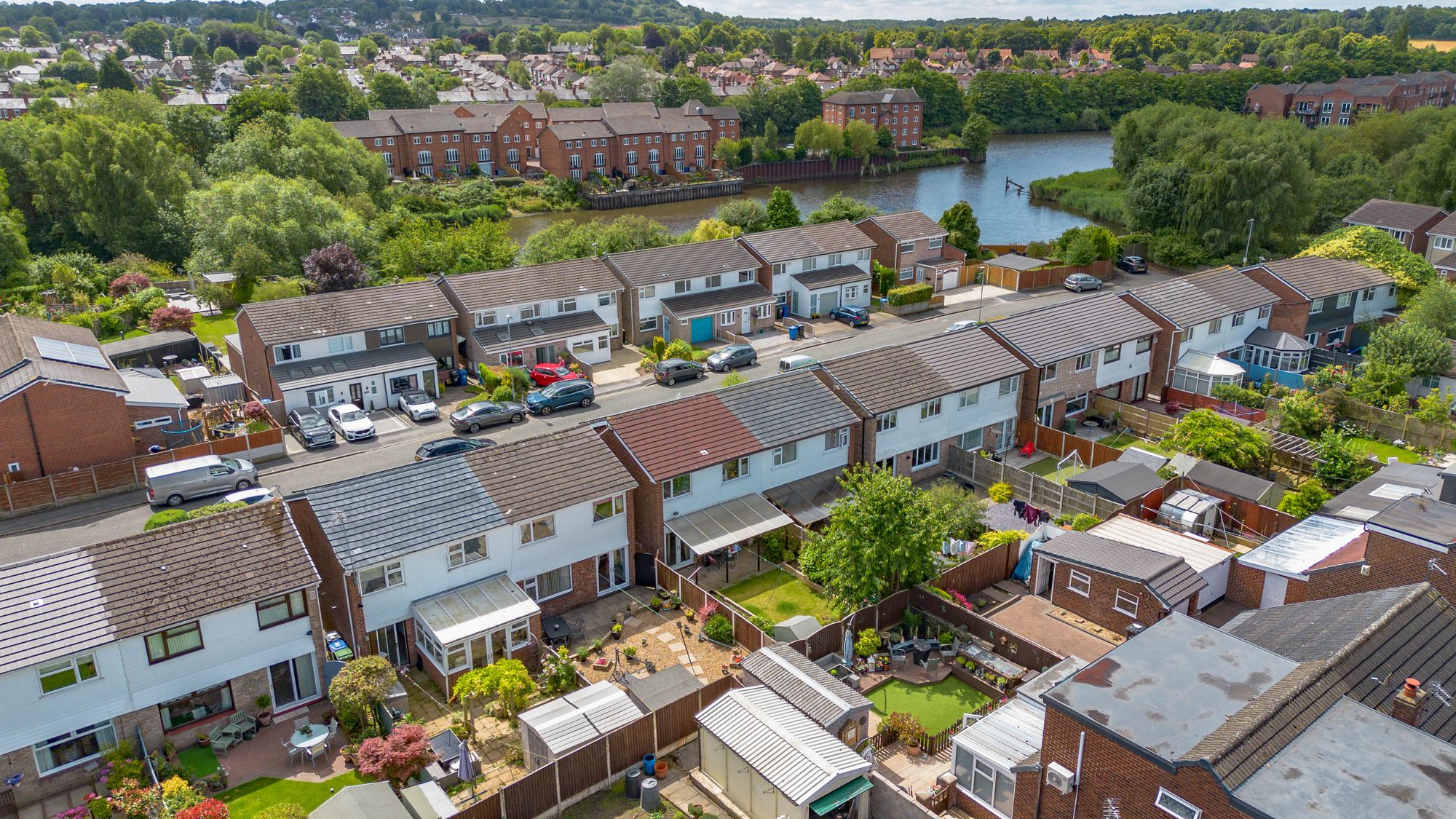 Landseer Avenue, Warrington