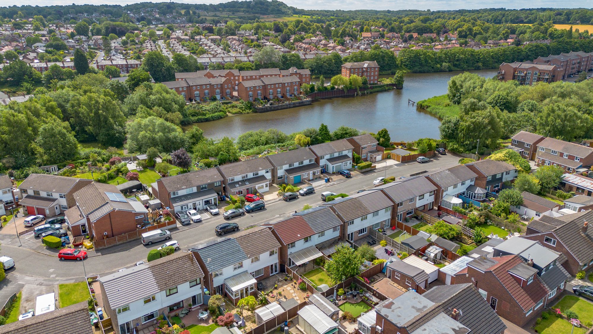 Landseer Avenue, Warrington