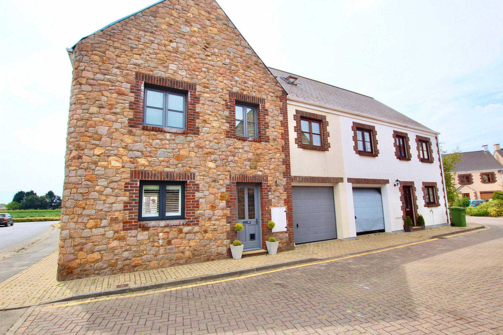 5 bed Property For Sale in St. John, Jersey